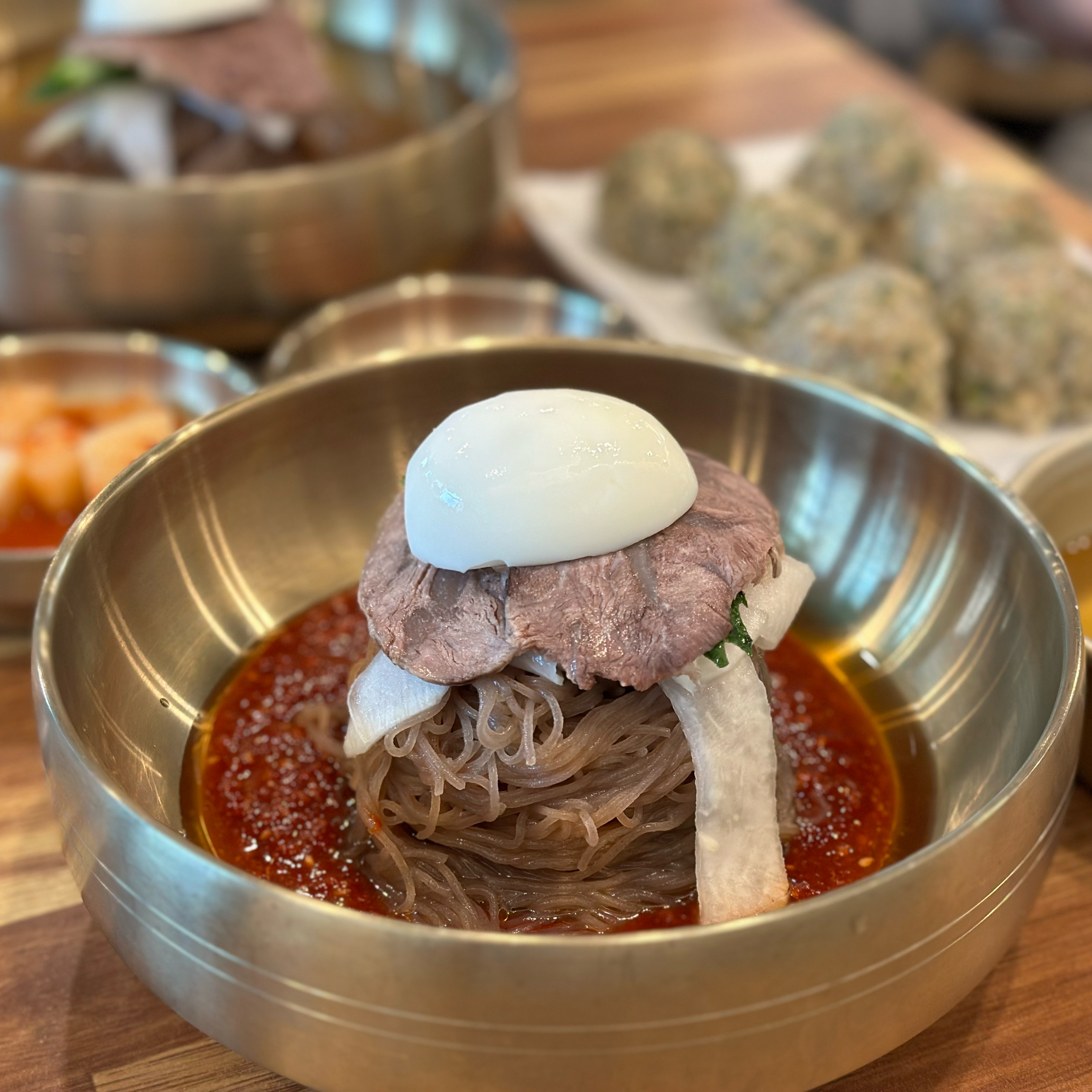 지나가다 새로 오픈한 걸 보고 방문 했습니다. - 송정 맛집 릉라각 평양냉면
