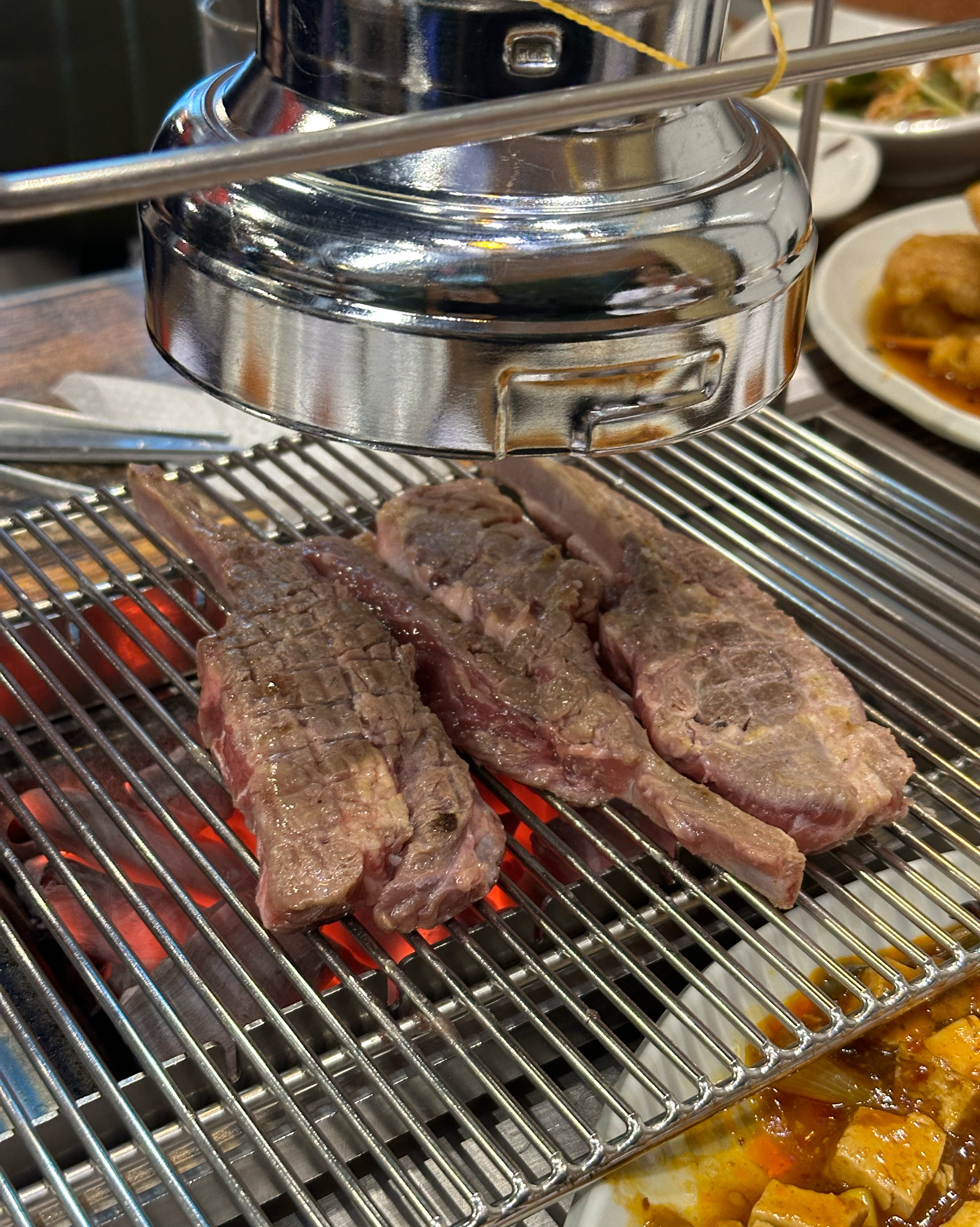 양갈비 줜마탱!!! 마파두부도 서비스로 주시고 친절쓰... 아무튼 여긴 양갈비가 진리! - 불당동 맛집 가희양꼬치 신불당점