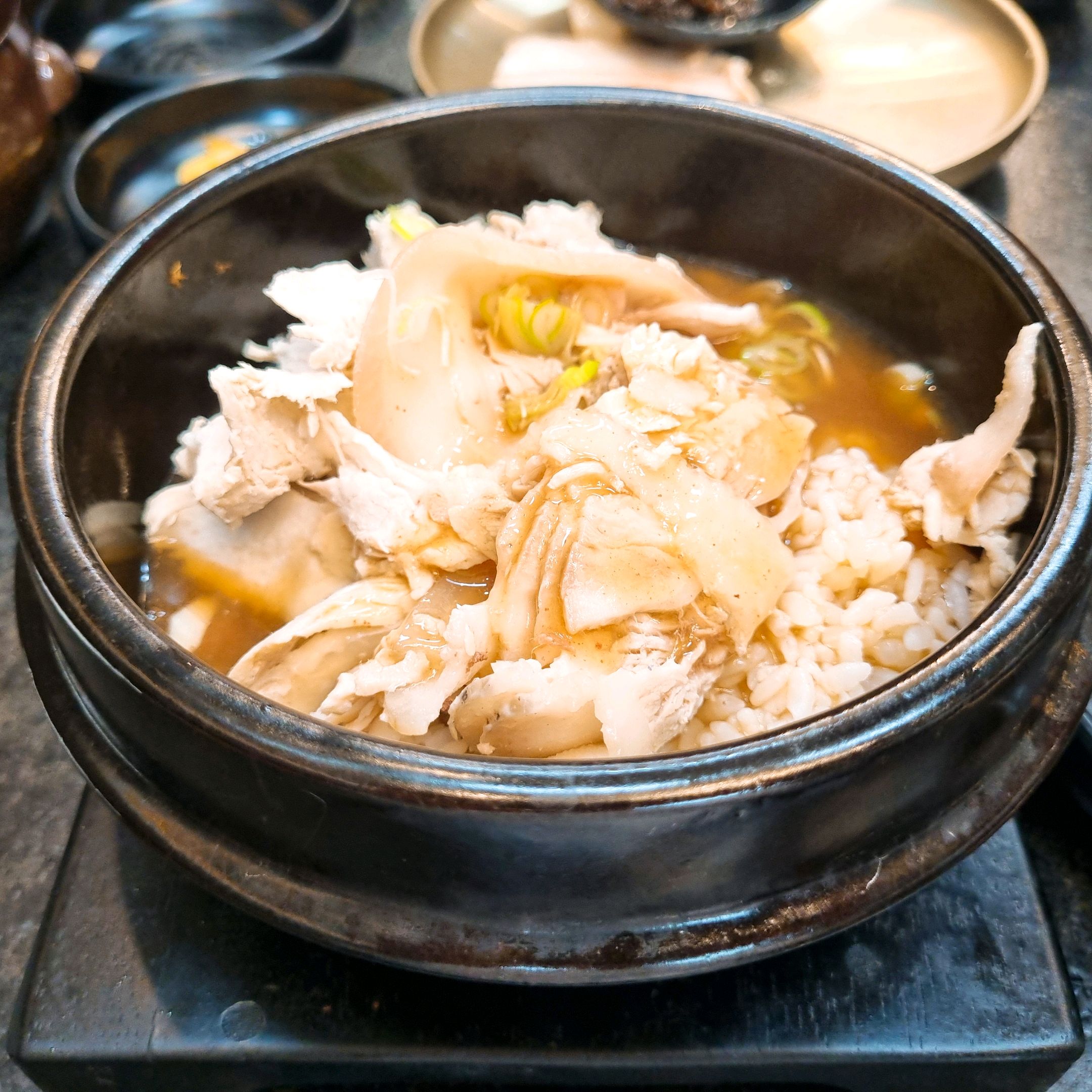 
서울시 송파구 장지동 맛집 트리플본국밥
