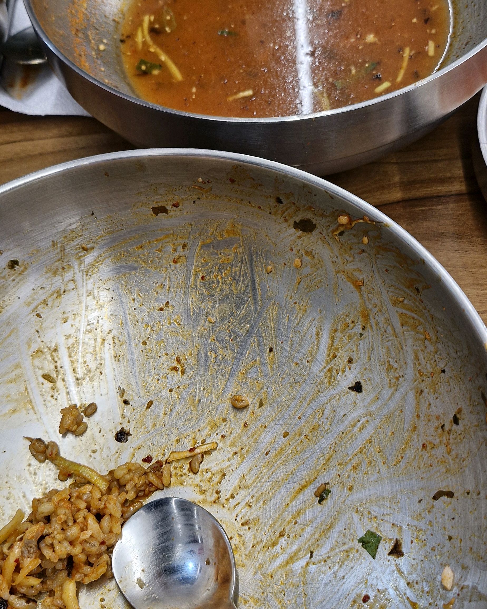 
서울시 송파구 석촌동 맛집 석촌 칼국수 보리밥 본점