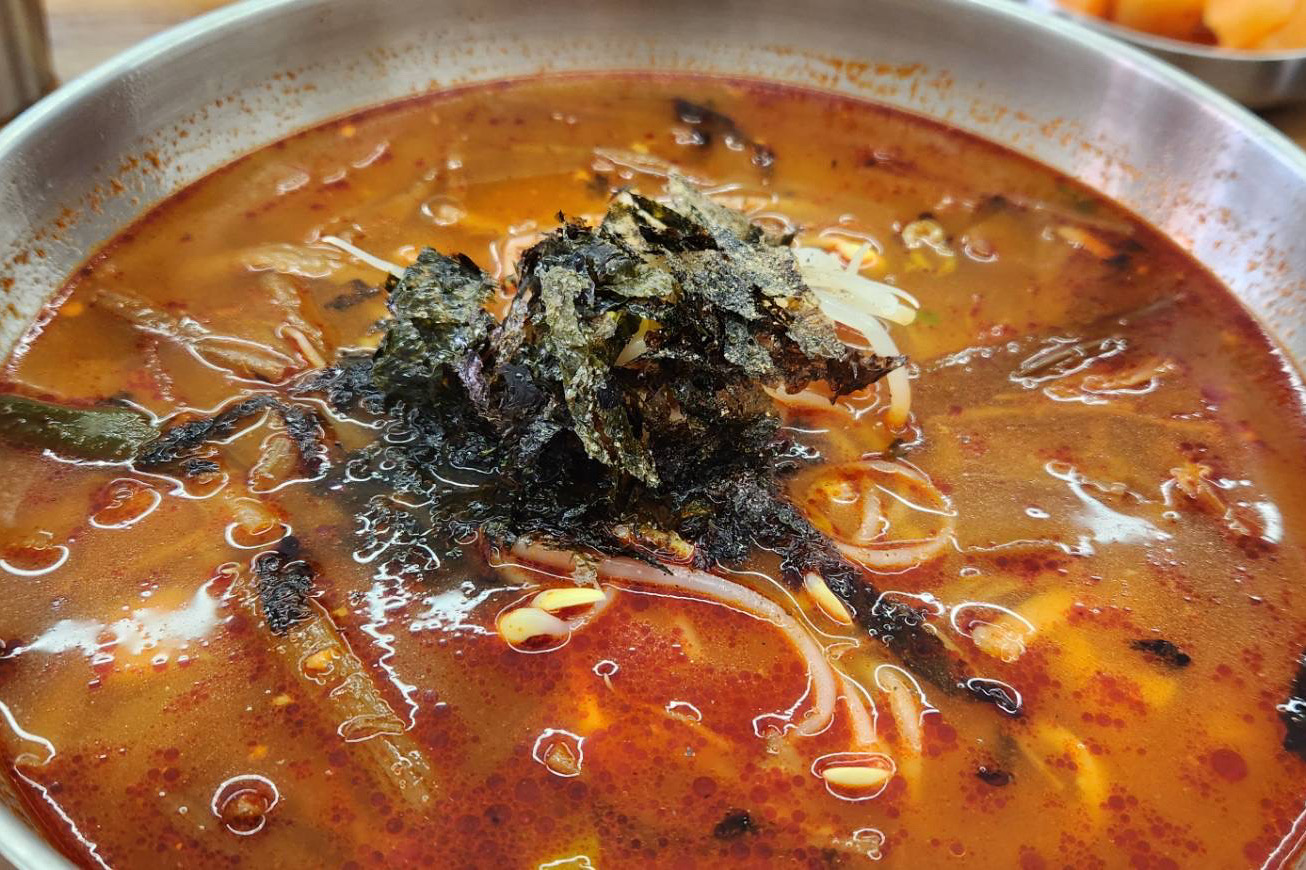 
서울시 송파구 석촌동 맛집 석촌 칼국수 보리밥 본점