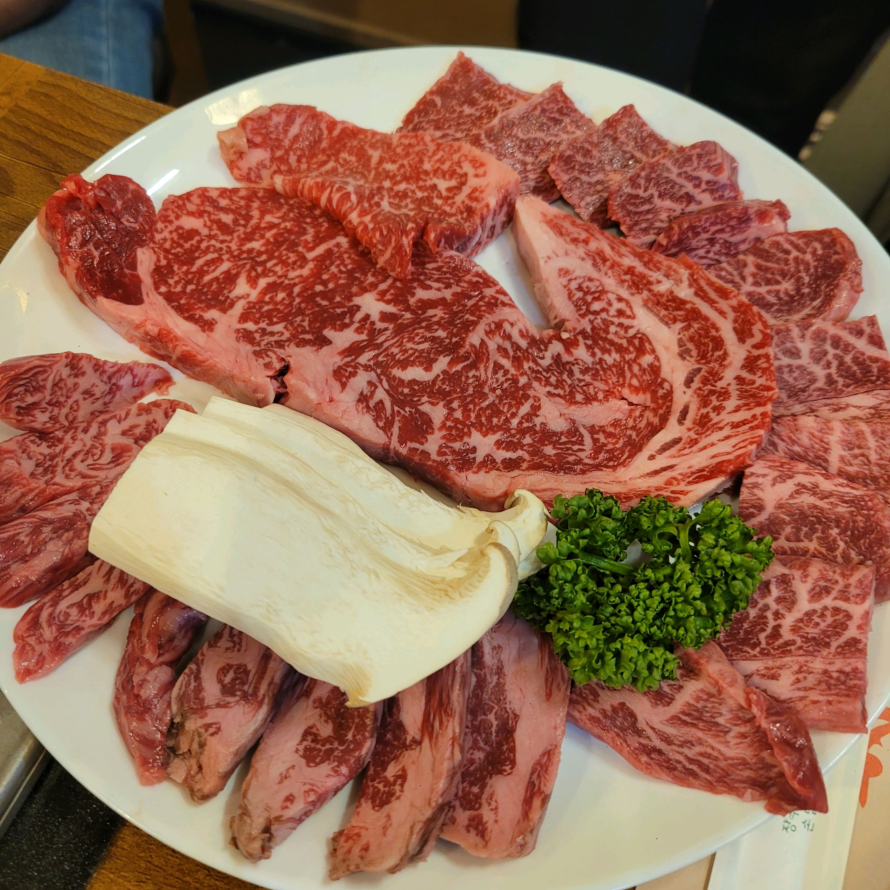 [홍대입구역 맛집 안동한우마을] 직접 가본 로컬 리뷰