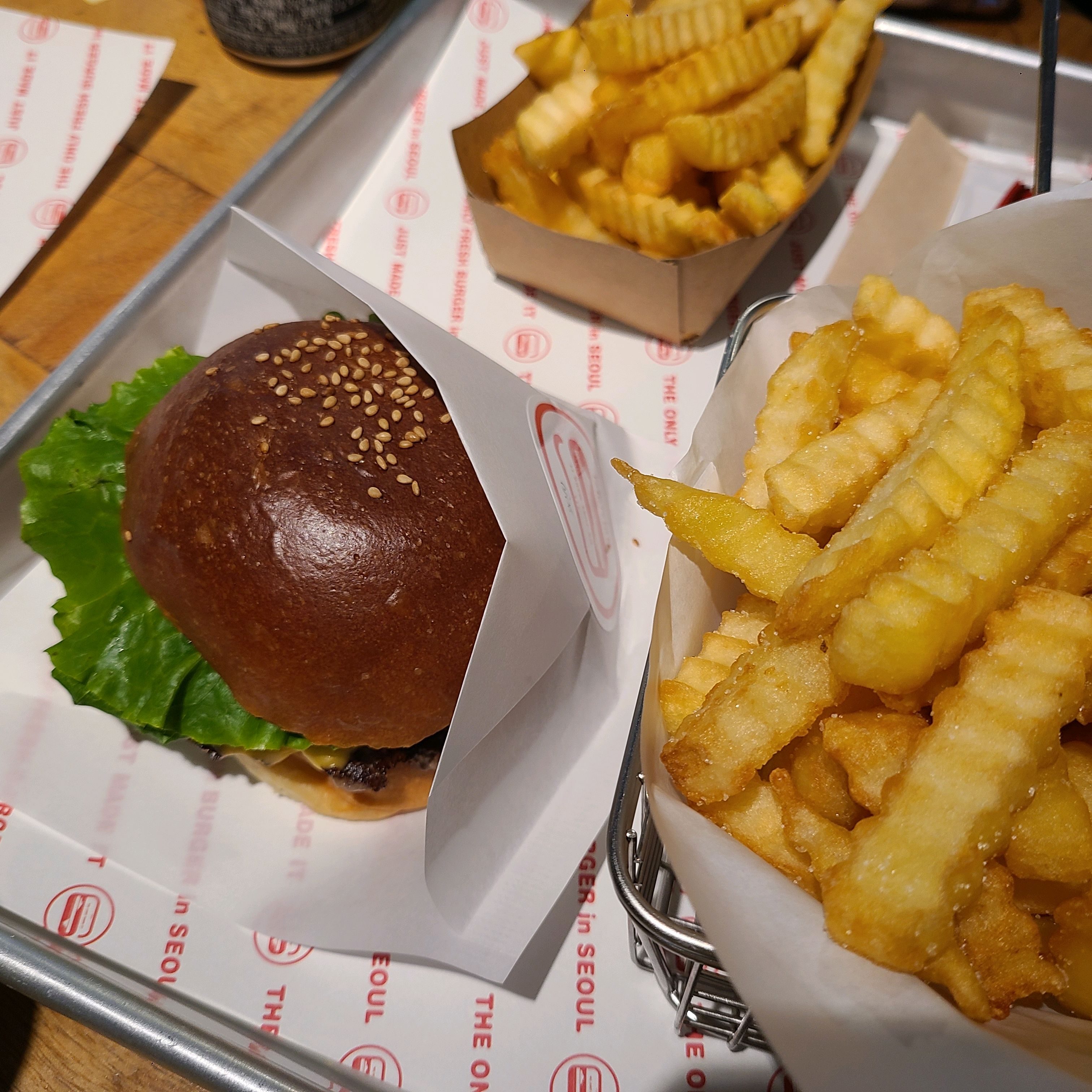Burger No. 6 Handmade Burger Restaurant near Jongno 3-ga Station, Seoul, Korea