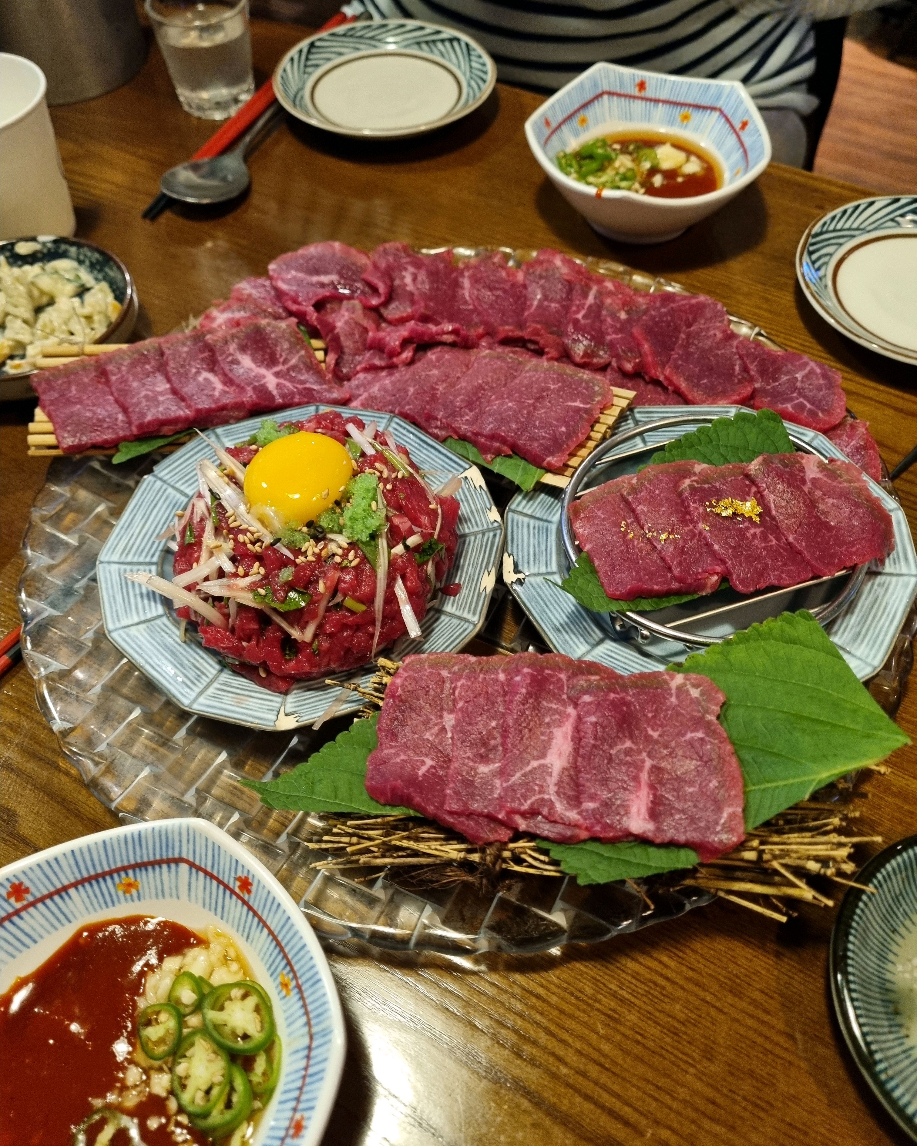  여의도역 바지락 술찜 육회관포차 여의도점