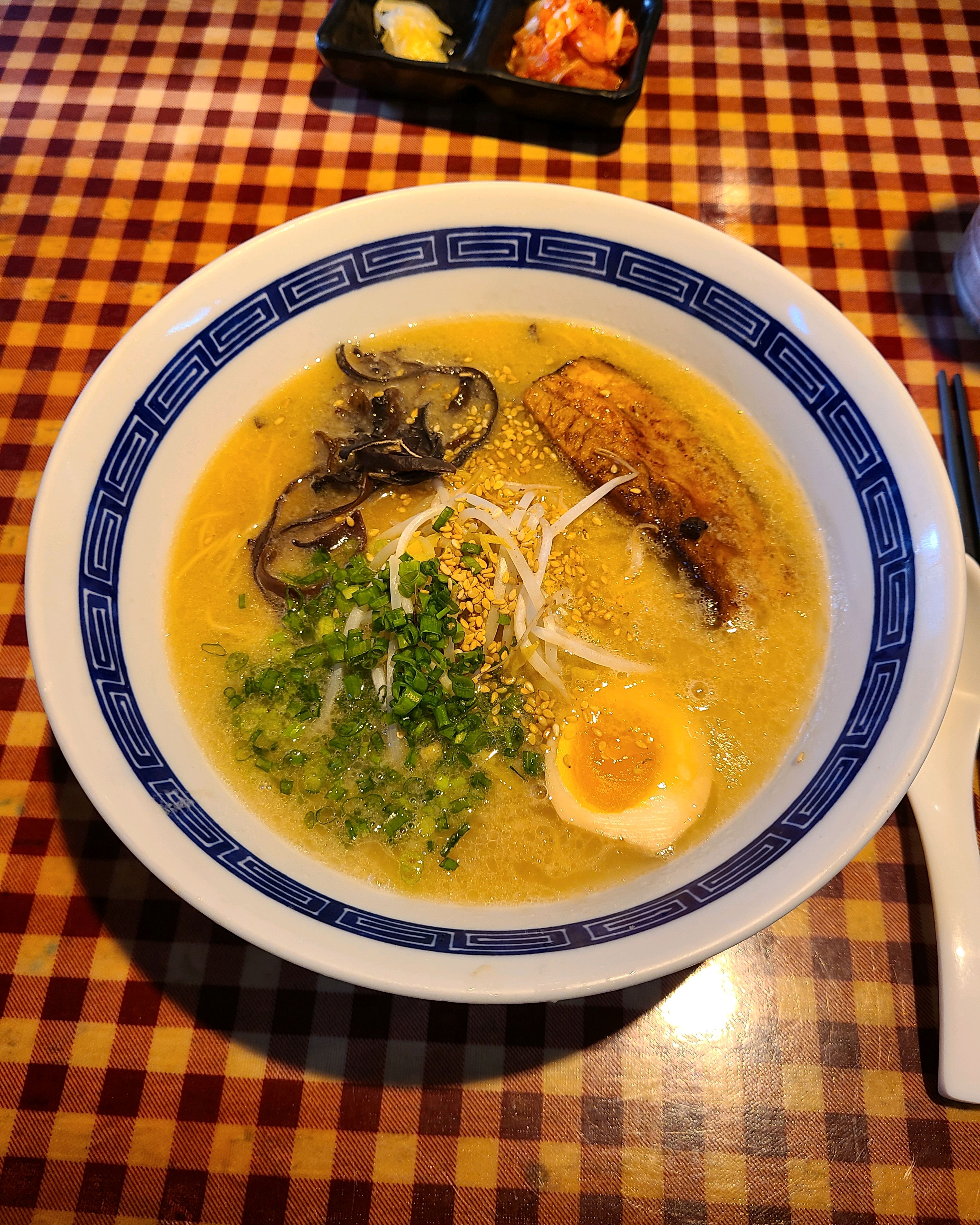 [홍대입구역 맛집 지로우 라멘] 직접 가본 로컬 리뷰