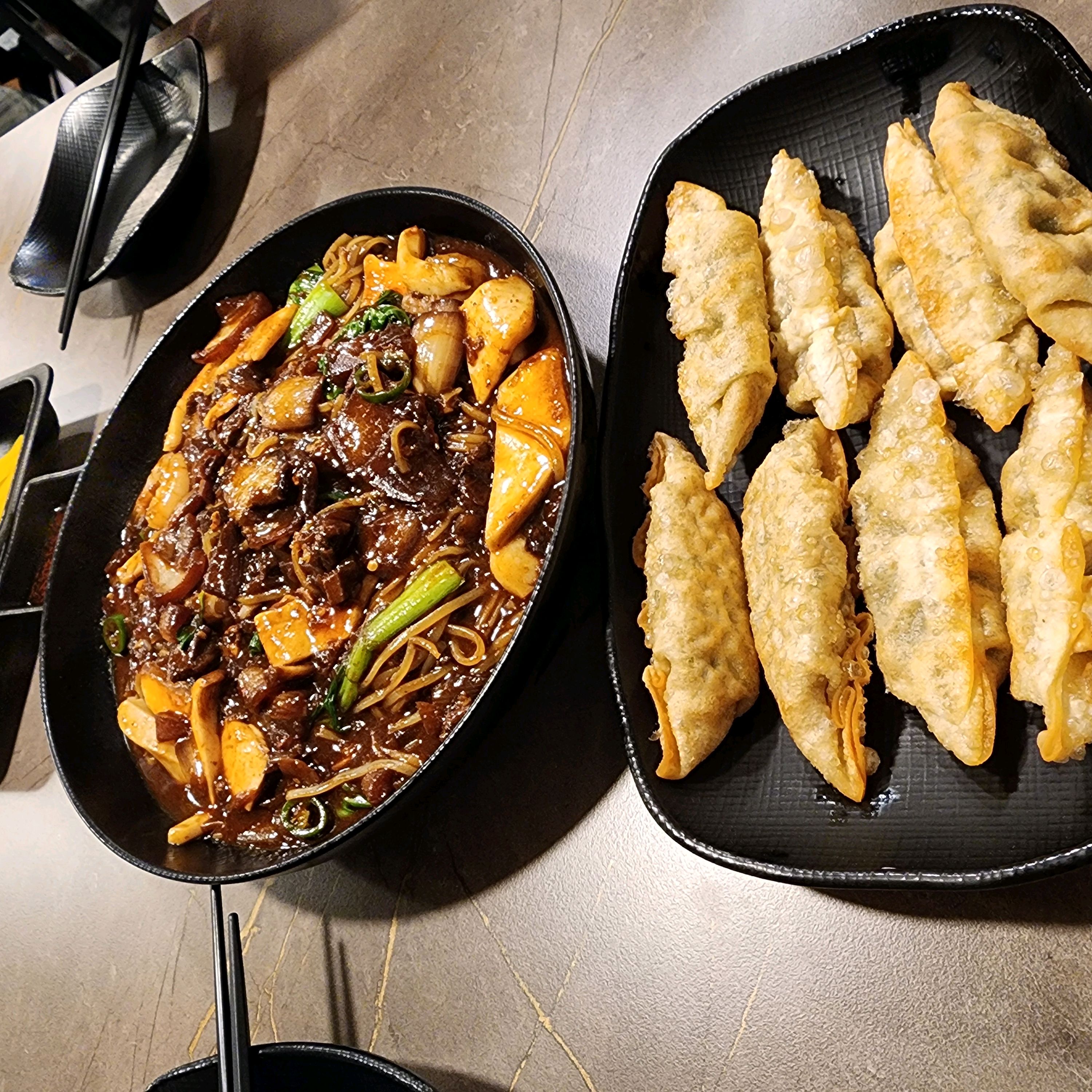 
안국역식당 화원