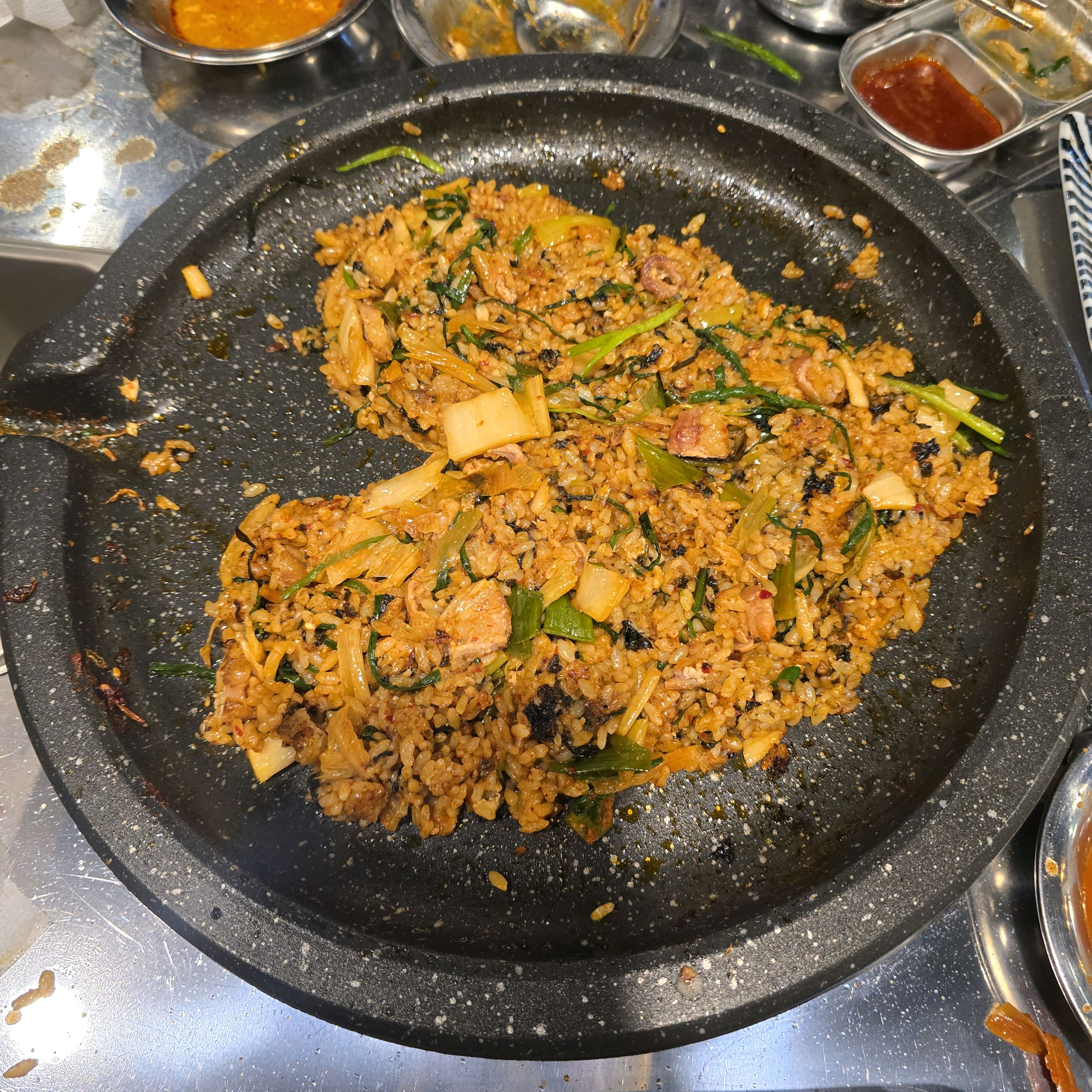 
서울시 송파구 잠실동 맛집 화덕돌곱창 잠실직영점