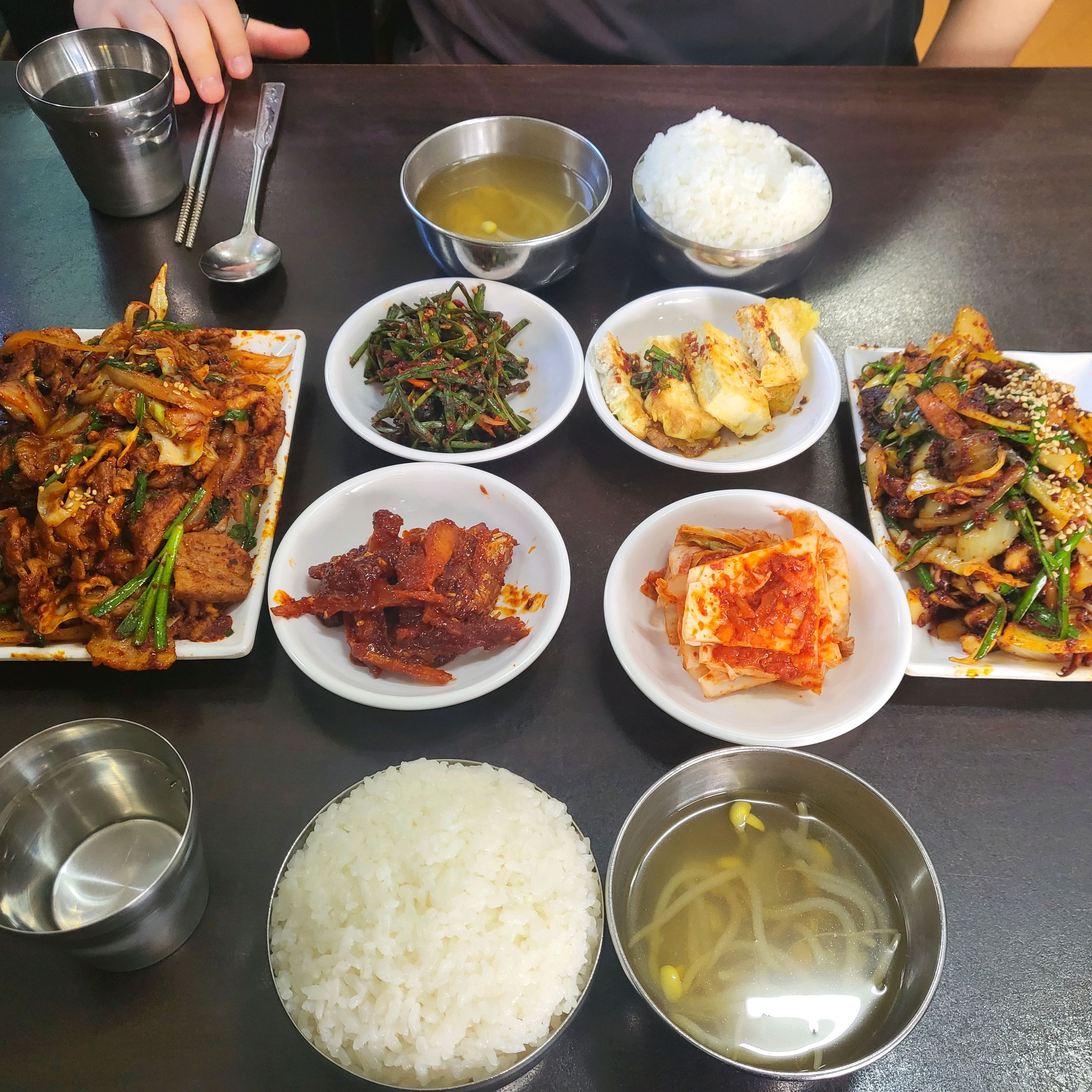 
우장산역식당 충북식당