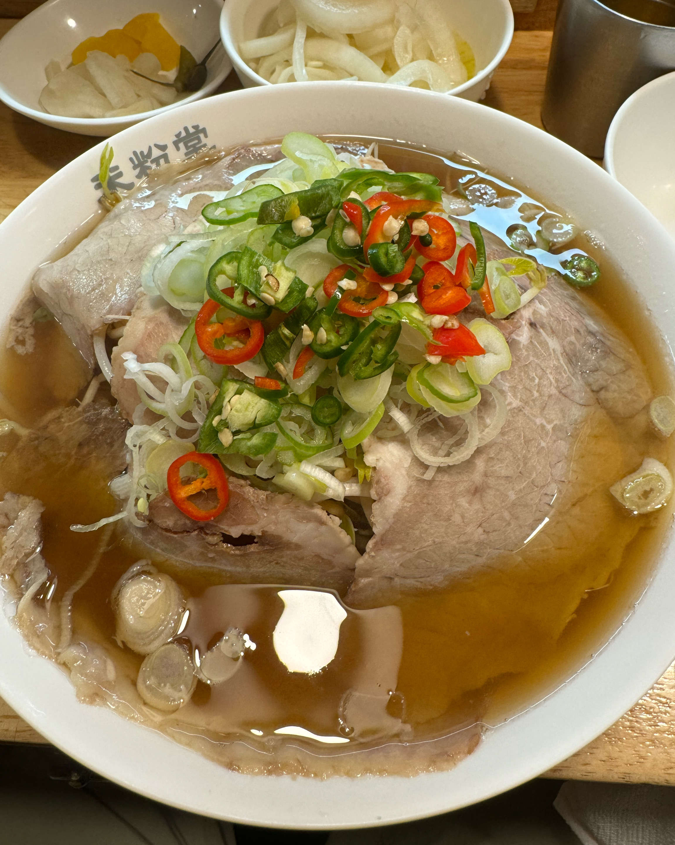 미분당 가산점 최고입니다 일단 맛은 맛이지만 친절함이 최고입니다 제가 서울에있는 17지점을
