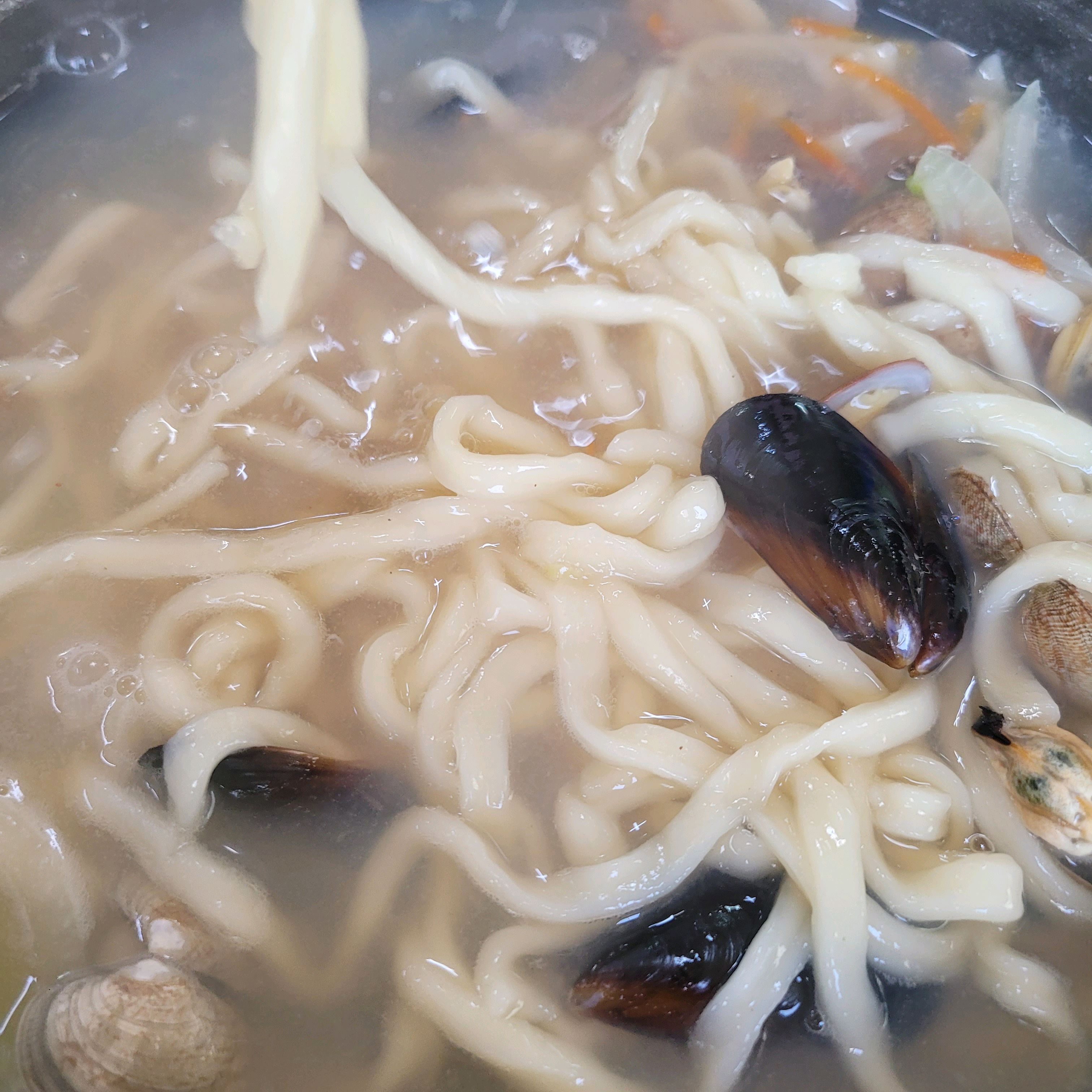 [안산 맛집 16호원조할머니칼국수 대부도본점] 직접 가본 로컬 리뷰