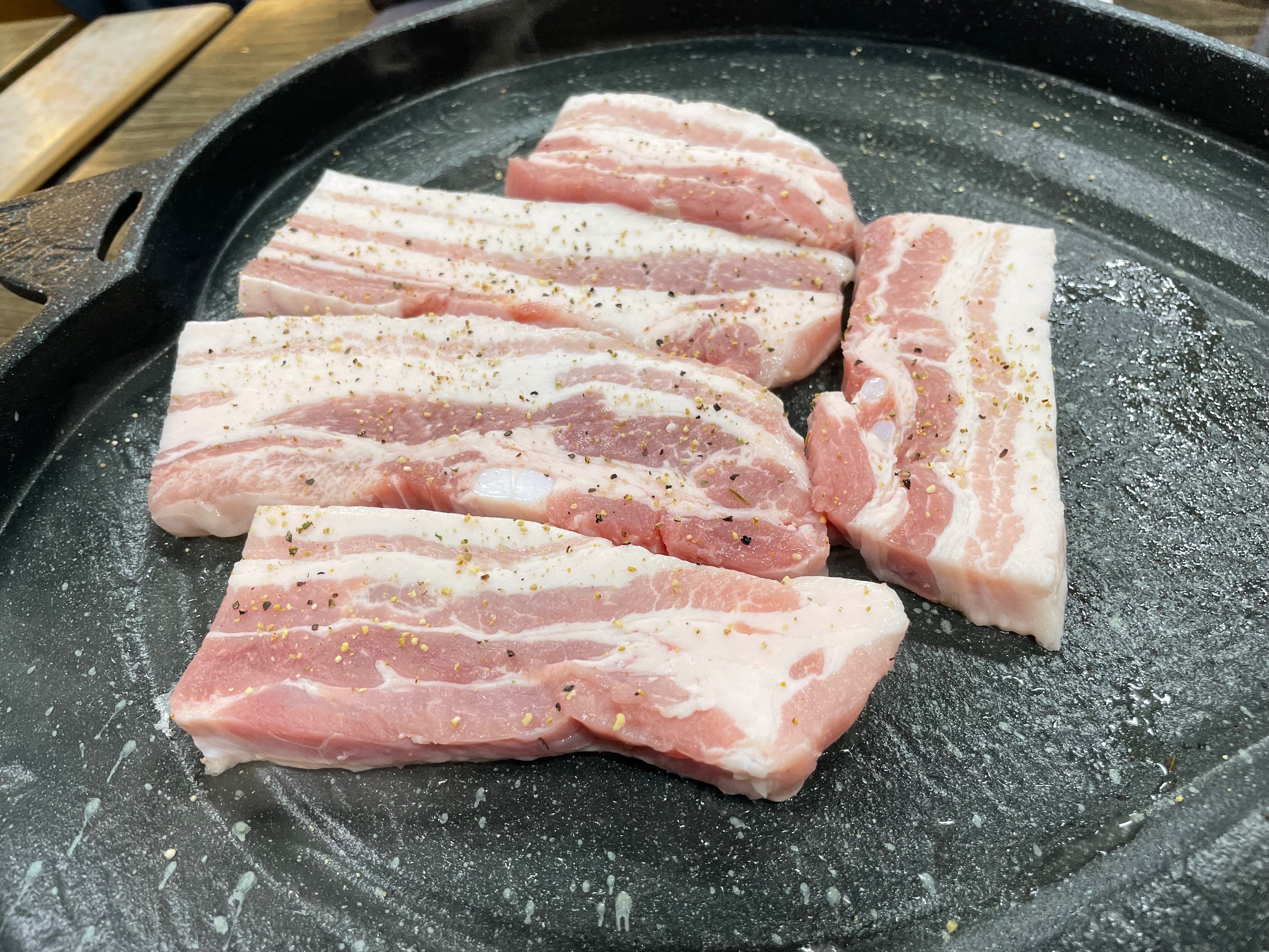 대천 맛집 [돈돼지 삼겹살] 직접 가본 로컬 리뷰