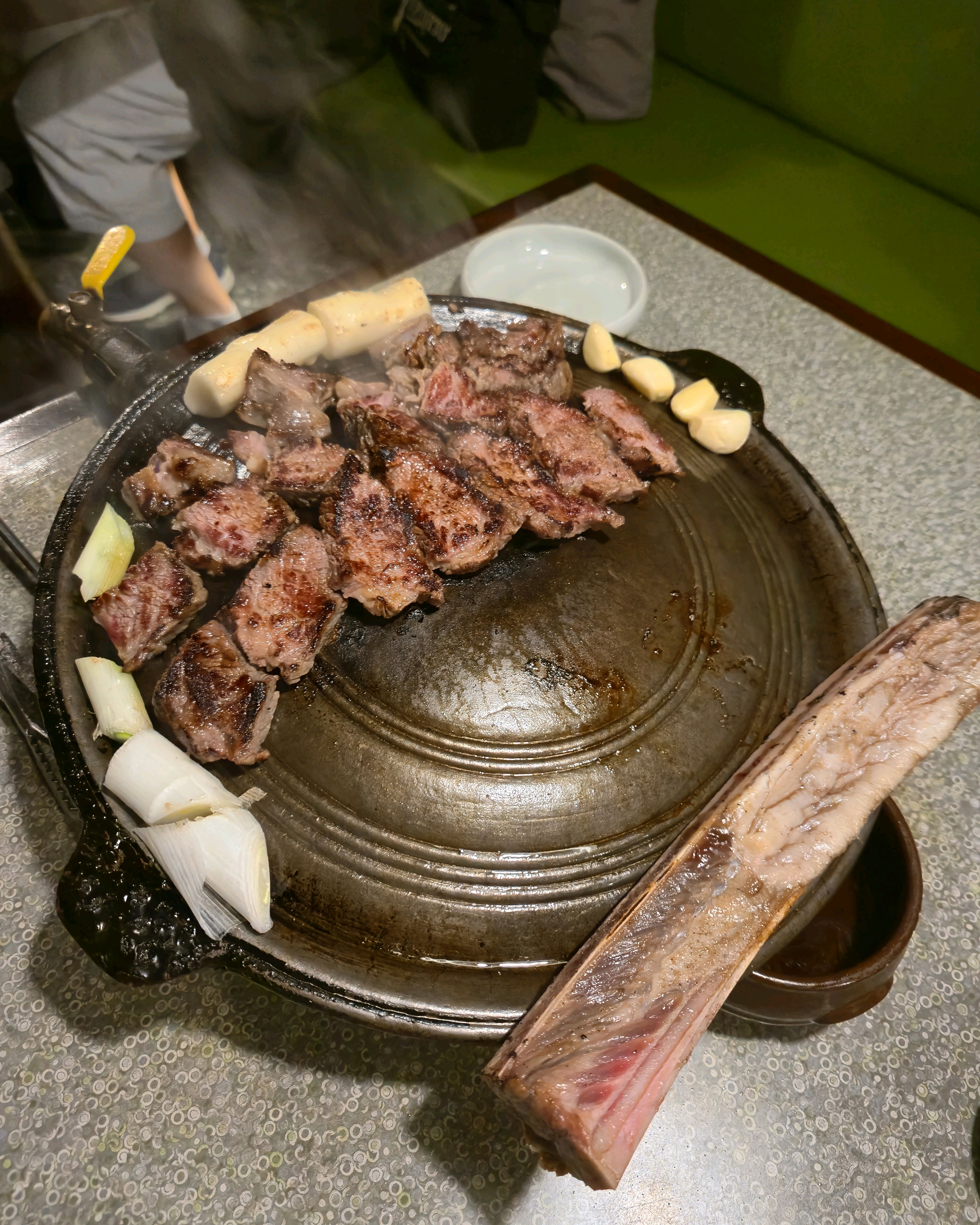 
삼각지역식당 몽탄
