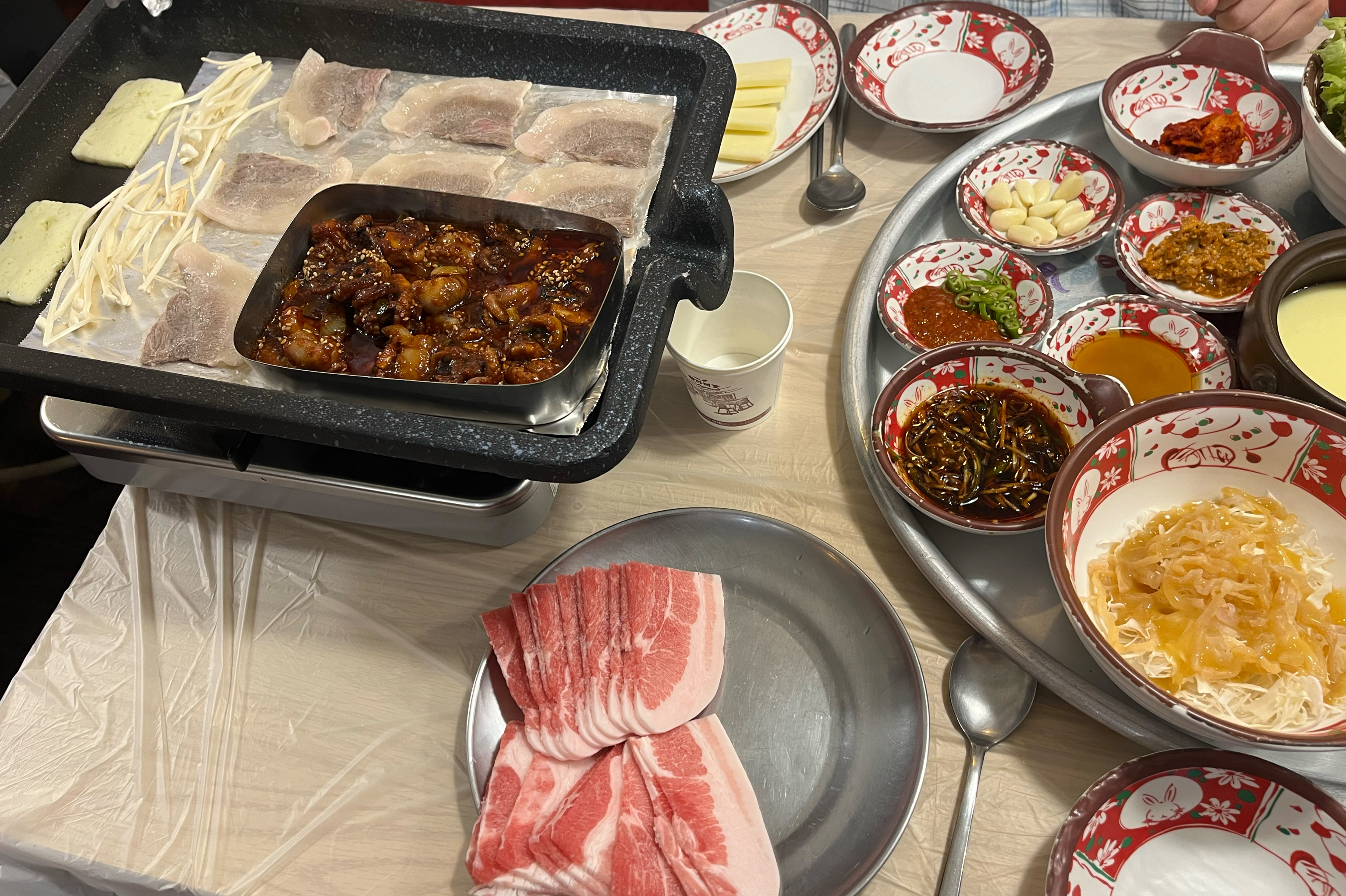 Kkachi-san Station Restaurant Large Sosanghoe Kkachi-san Branch