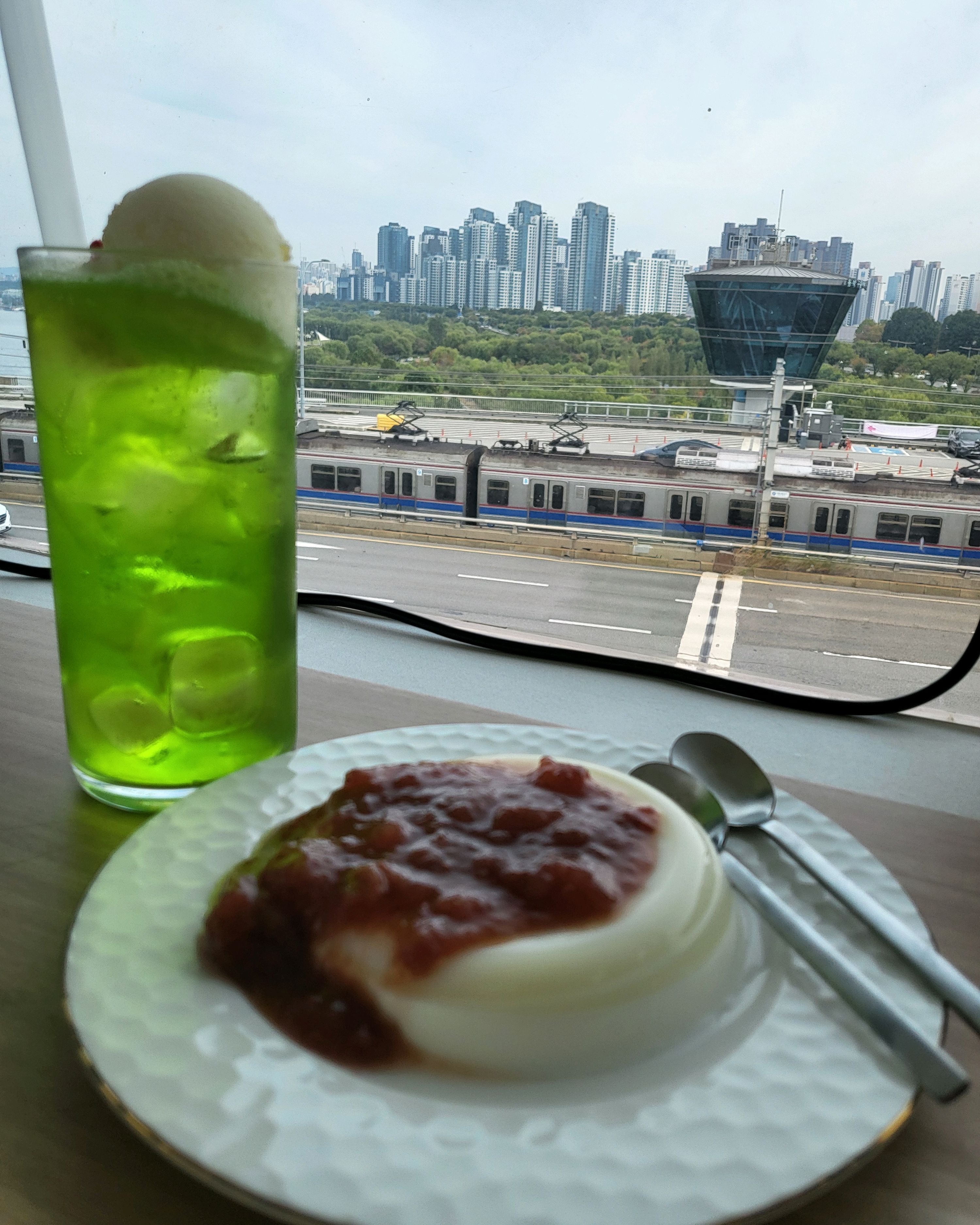 동작역식당 동작노을카페