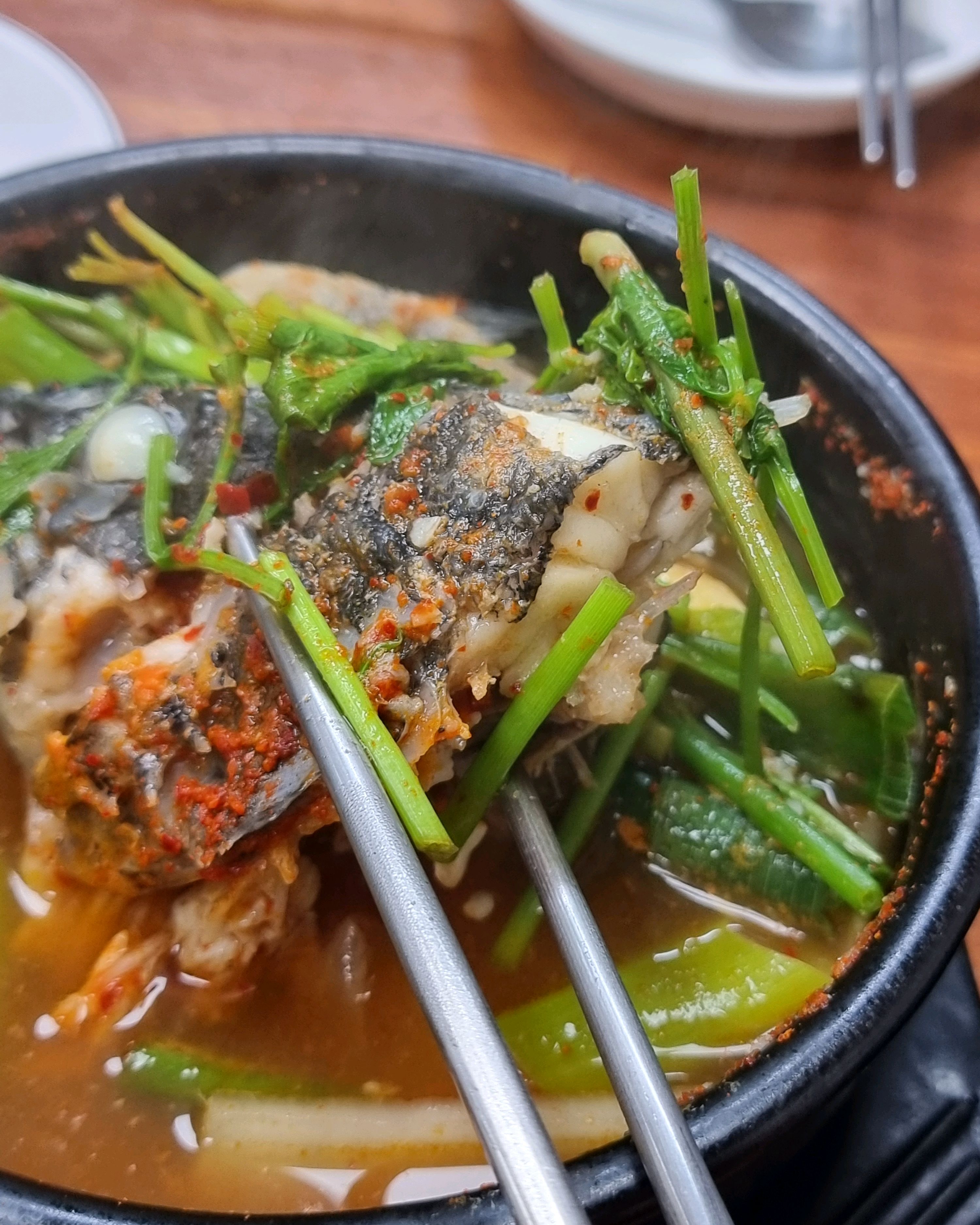 우럭매운탕이랑 까치지리먹었어요 부산역에서도 가깝고 국물도개운 - 부산역 맛집 다원