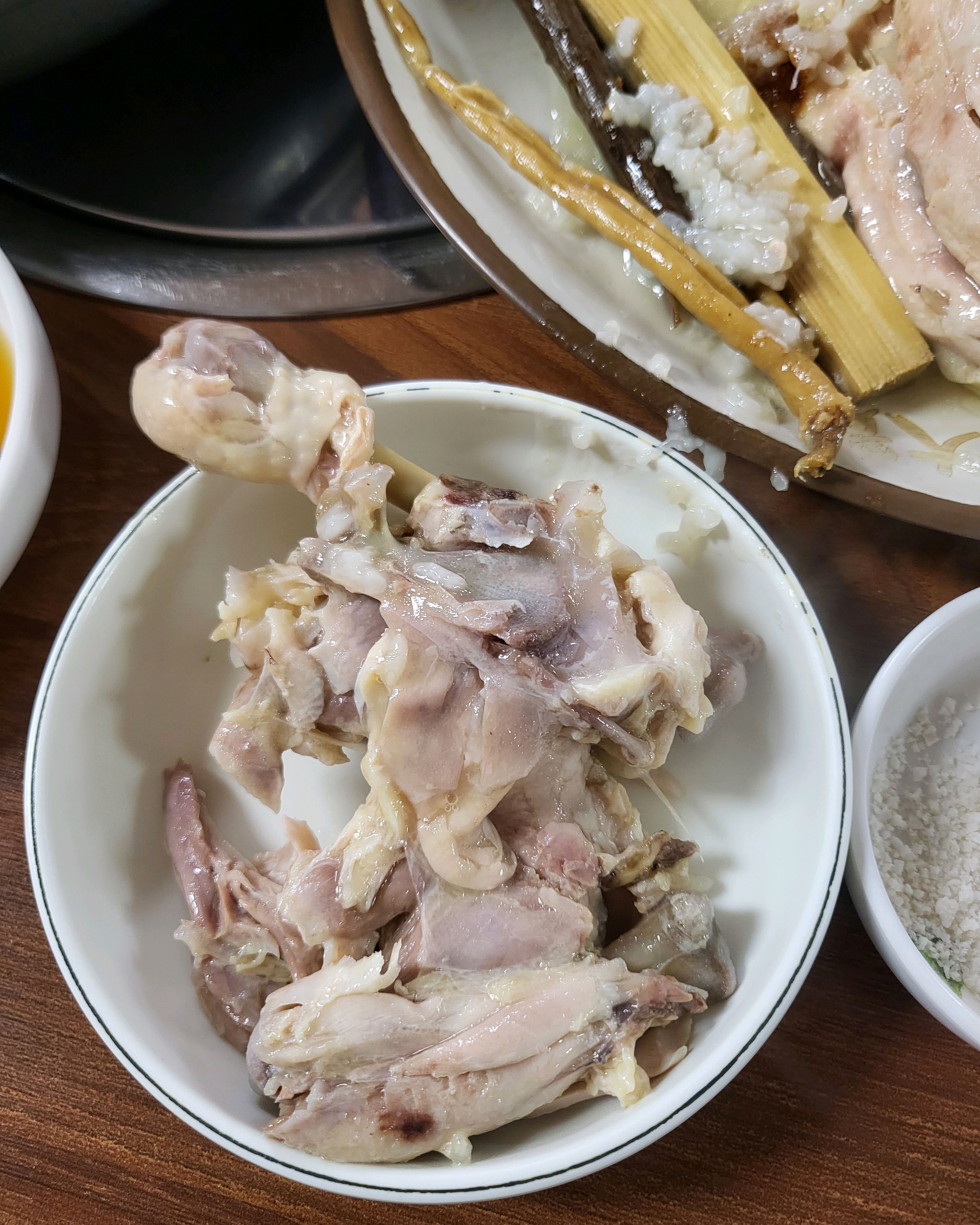 
홍제역식당 산천마루