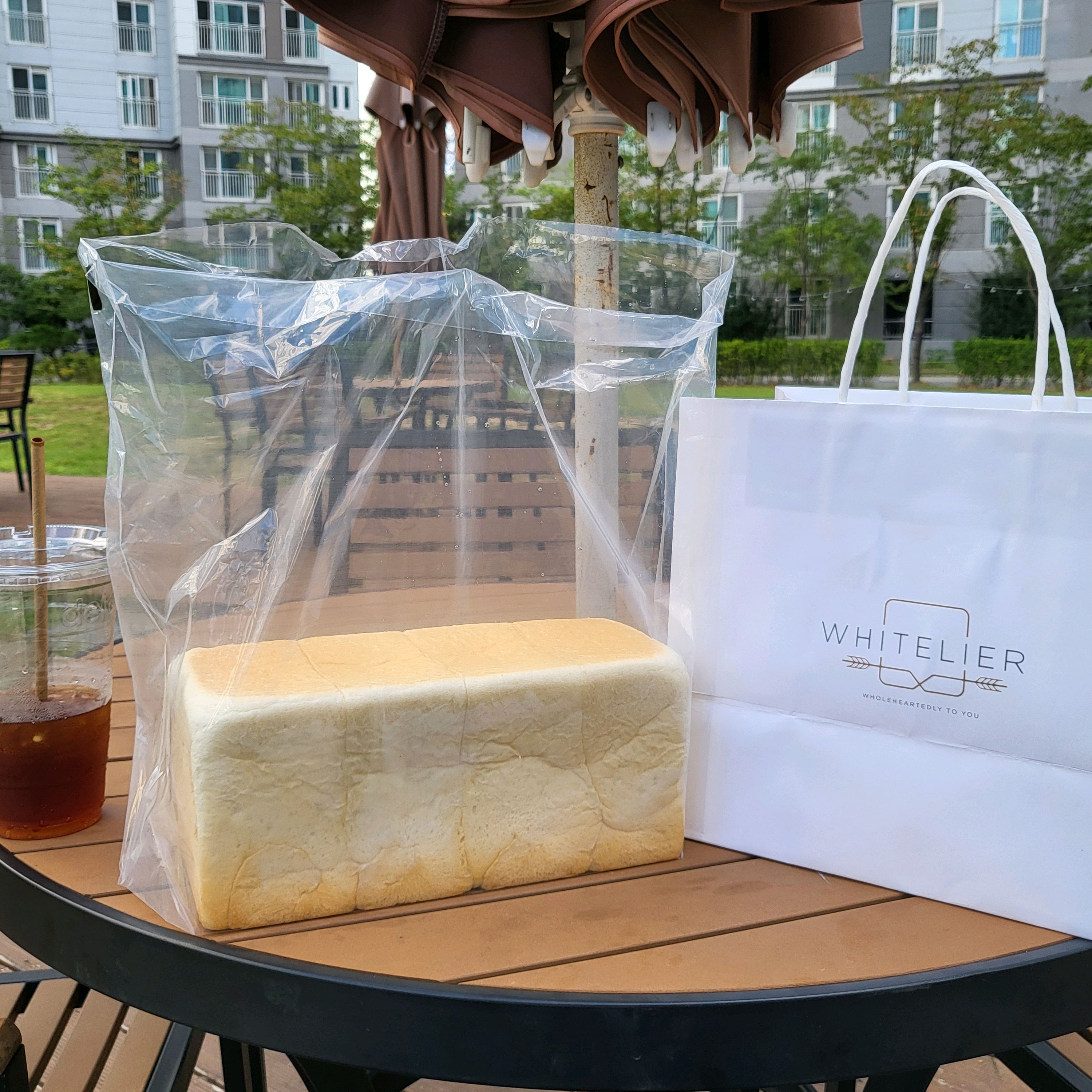 빵진짜~~고급지고 - 양산 물금 맛집 화이트리에 양산점