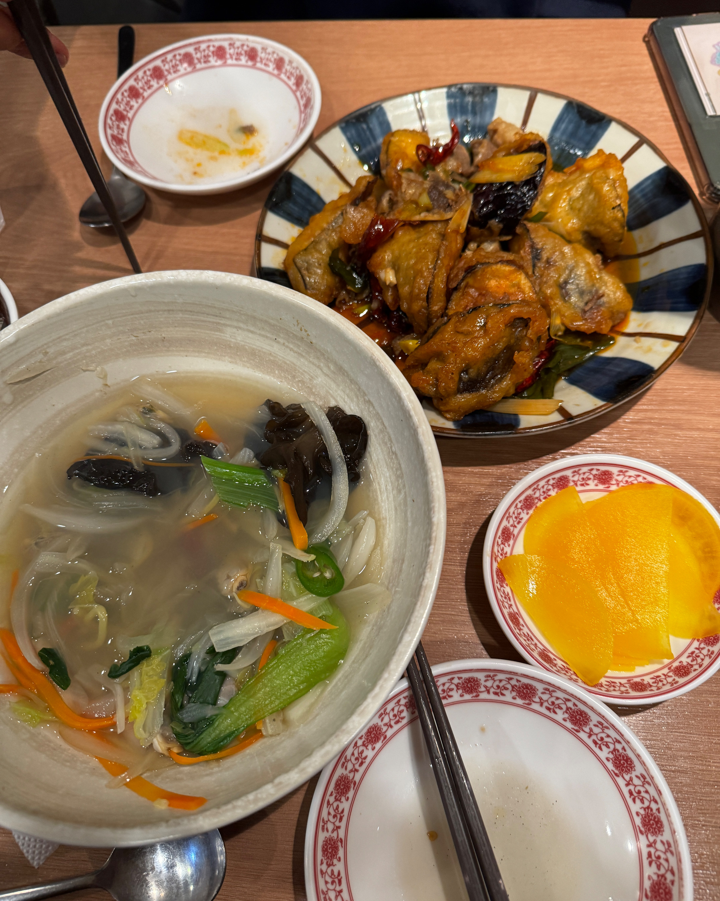 구파발역식당 탕면