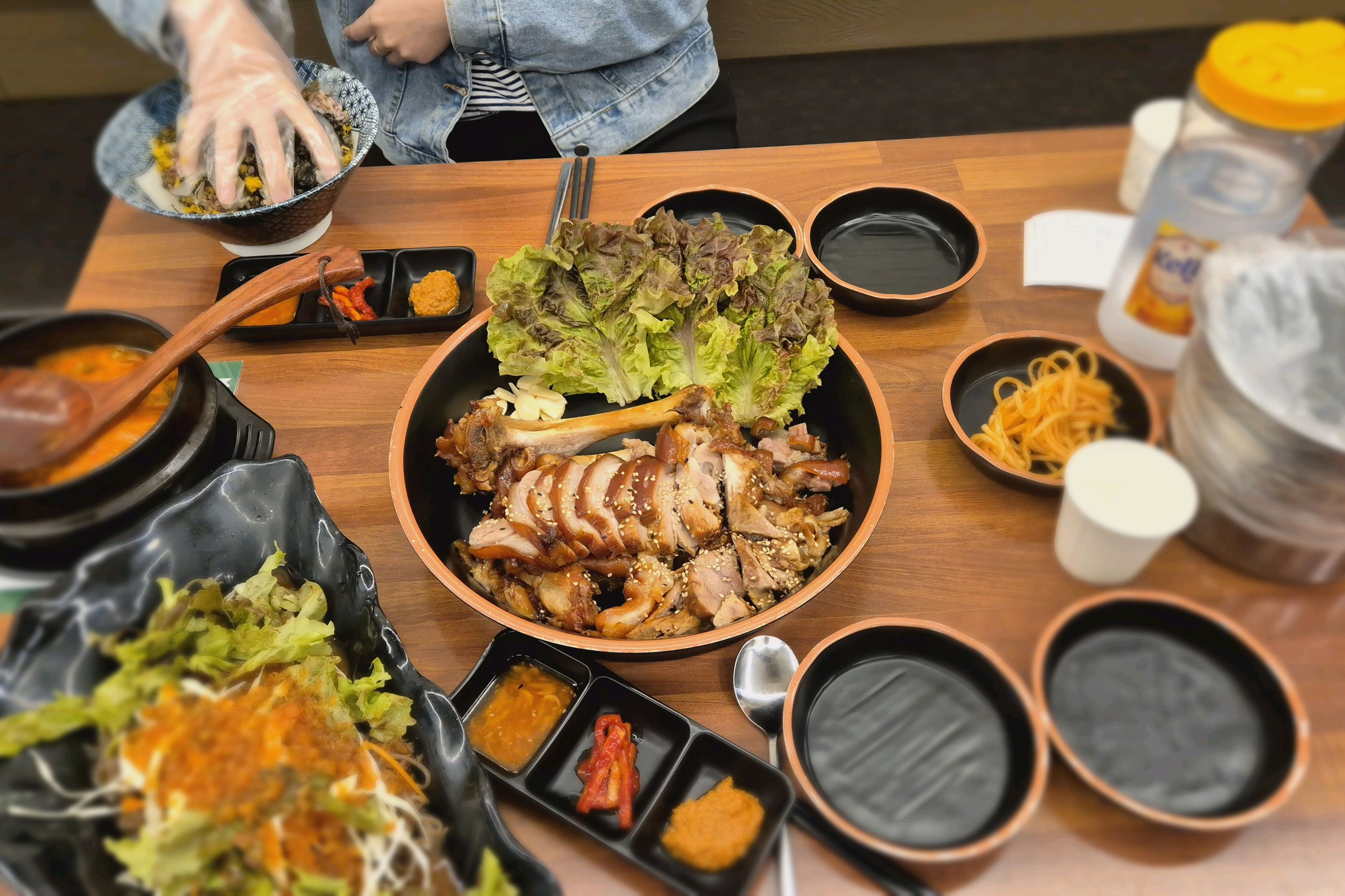 
신당역식당 위풍당당족발 신당점