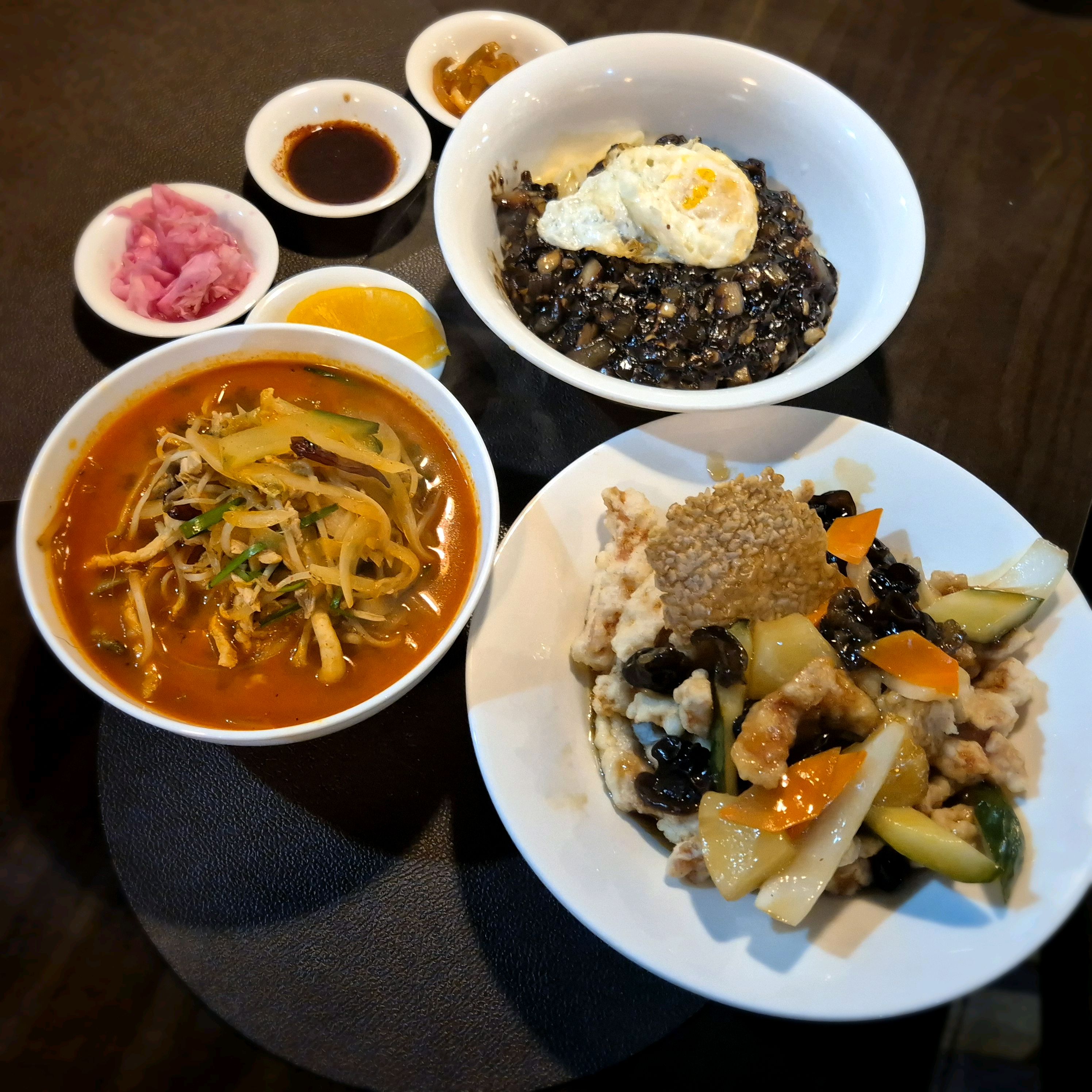 
한성대입구역식당 한원