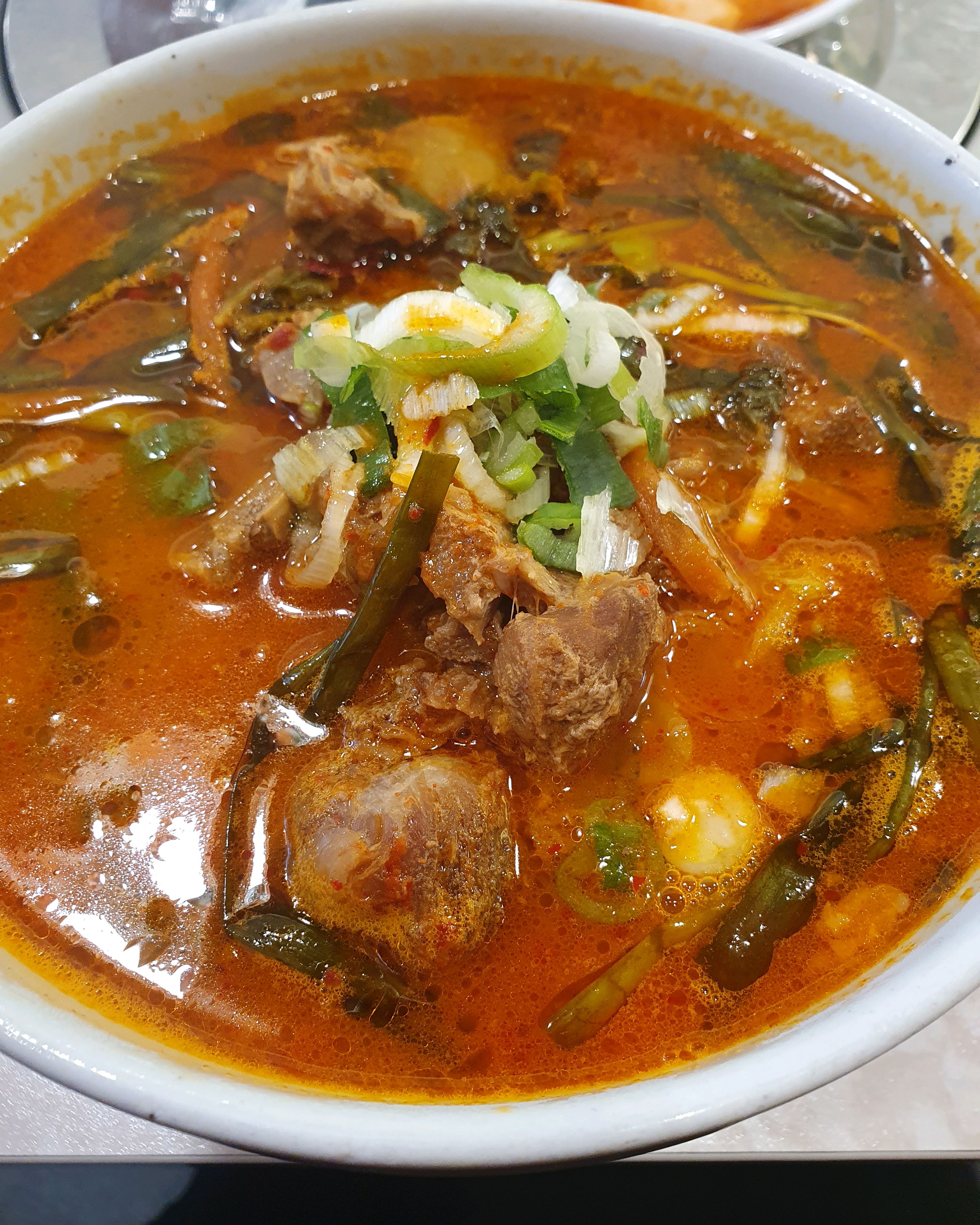 
회기역식당 삼삼뼈국 회기점