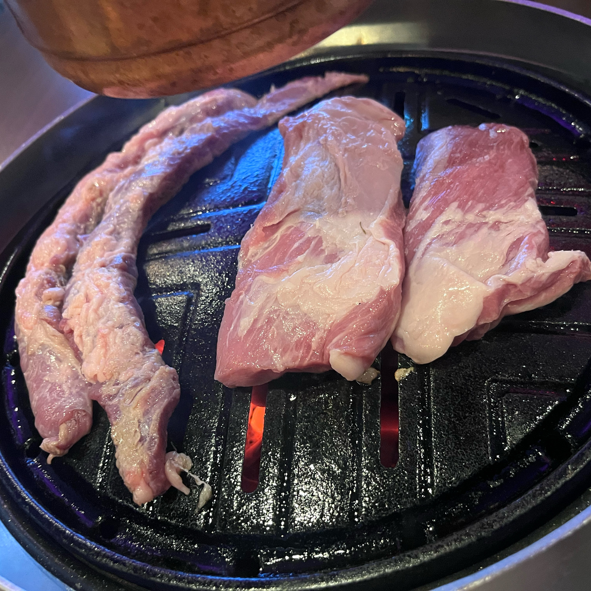 
신길역식당 서풍 돼지에 미친 사람들