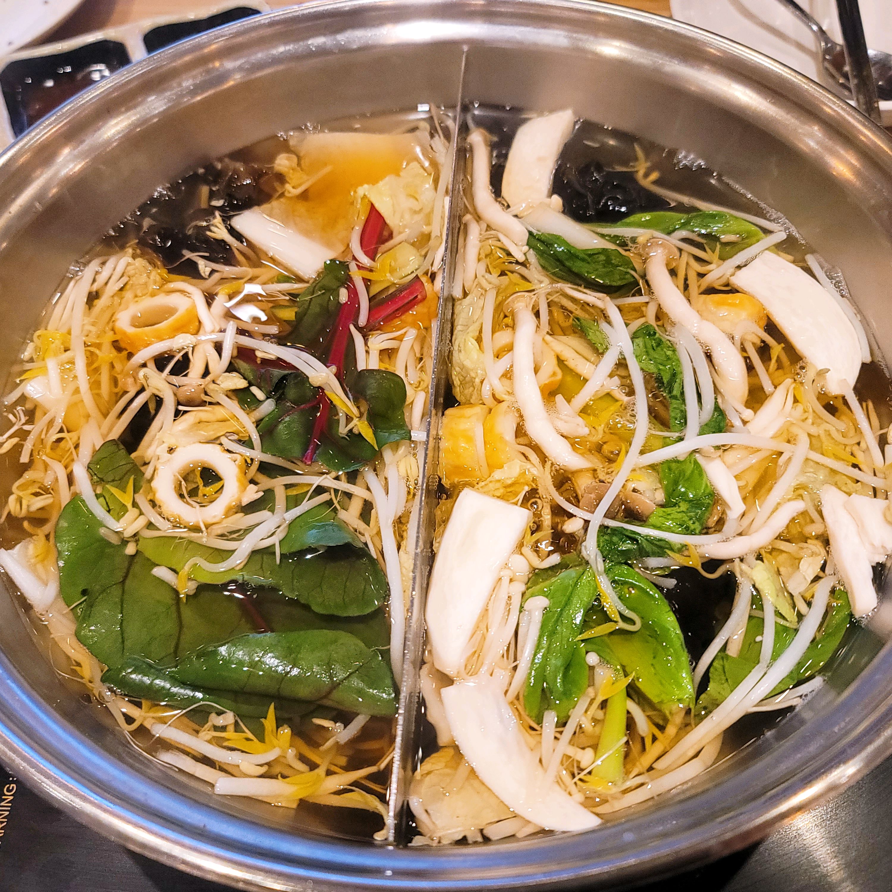야채랑 고기 실컷 먹고 싶을때 가는곳~ - 마산 합포구 맛집 샤브20 마산점