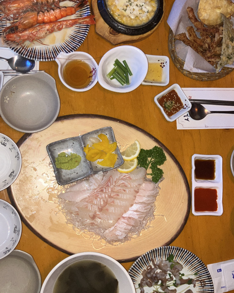 
건대입구역식당 건대사시미