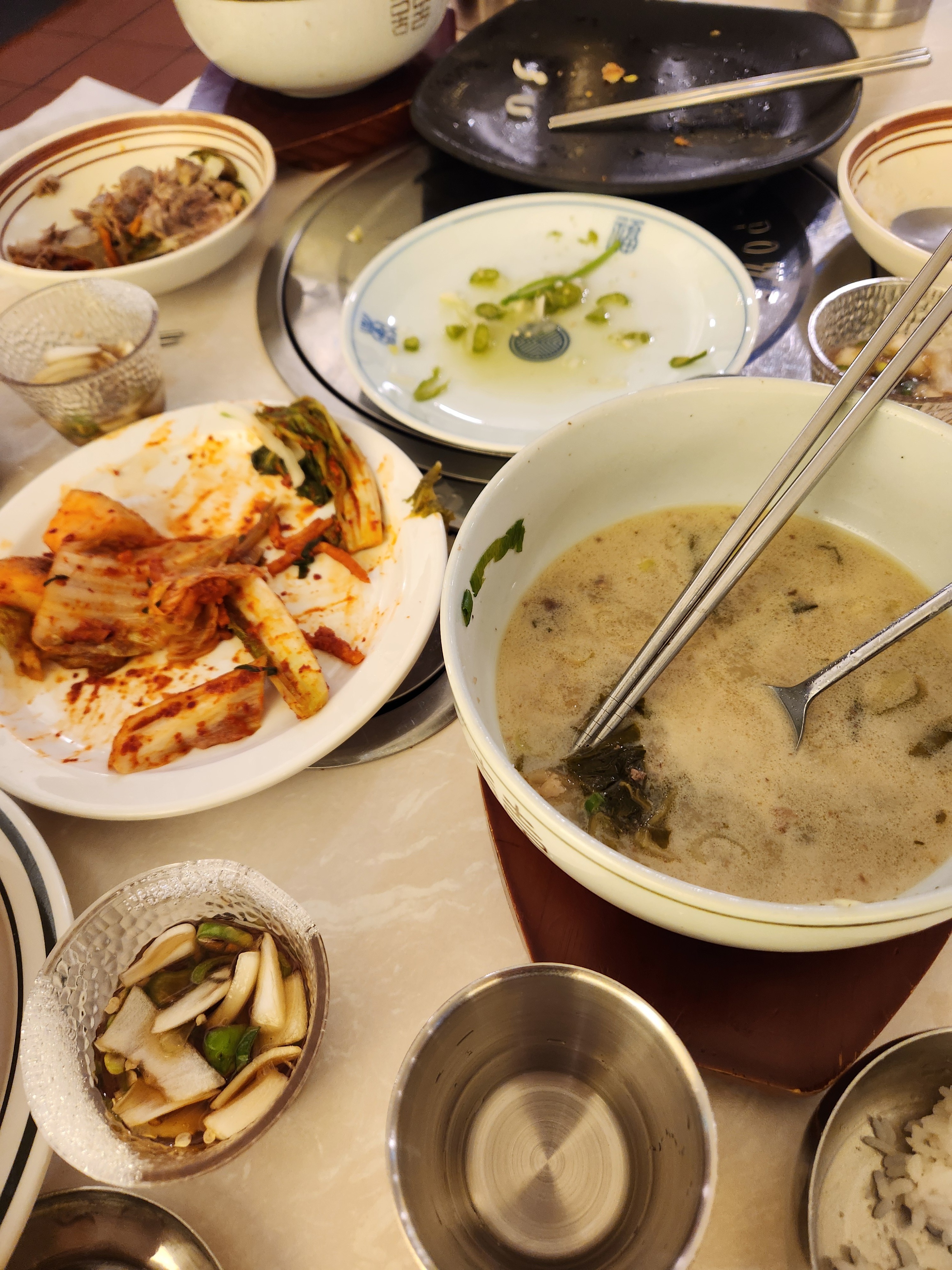 
회기역식당 삼삼뼈국 회기점