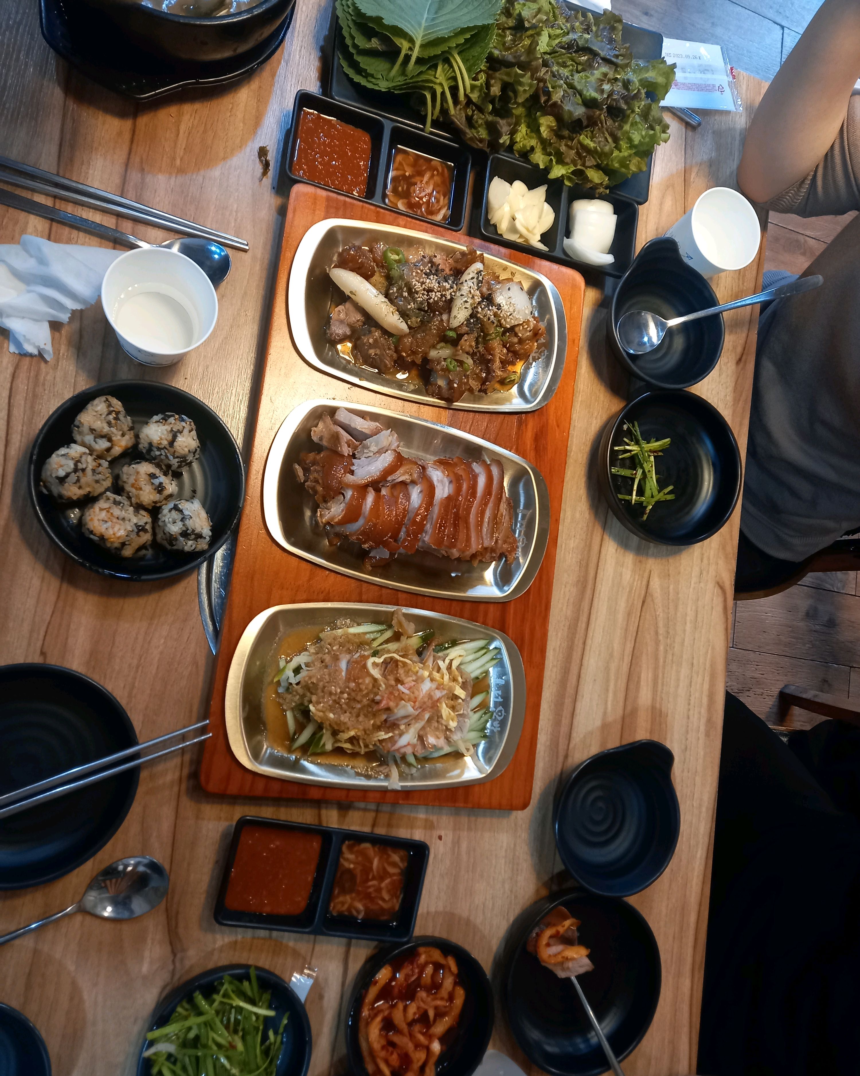 
구로역식당 더족발 신도림본점
