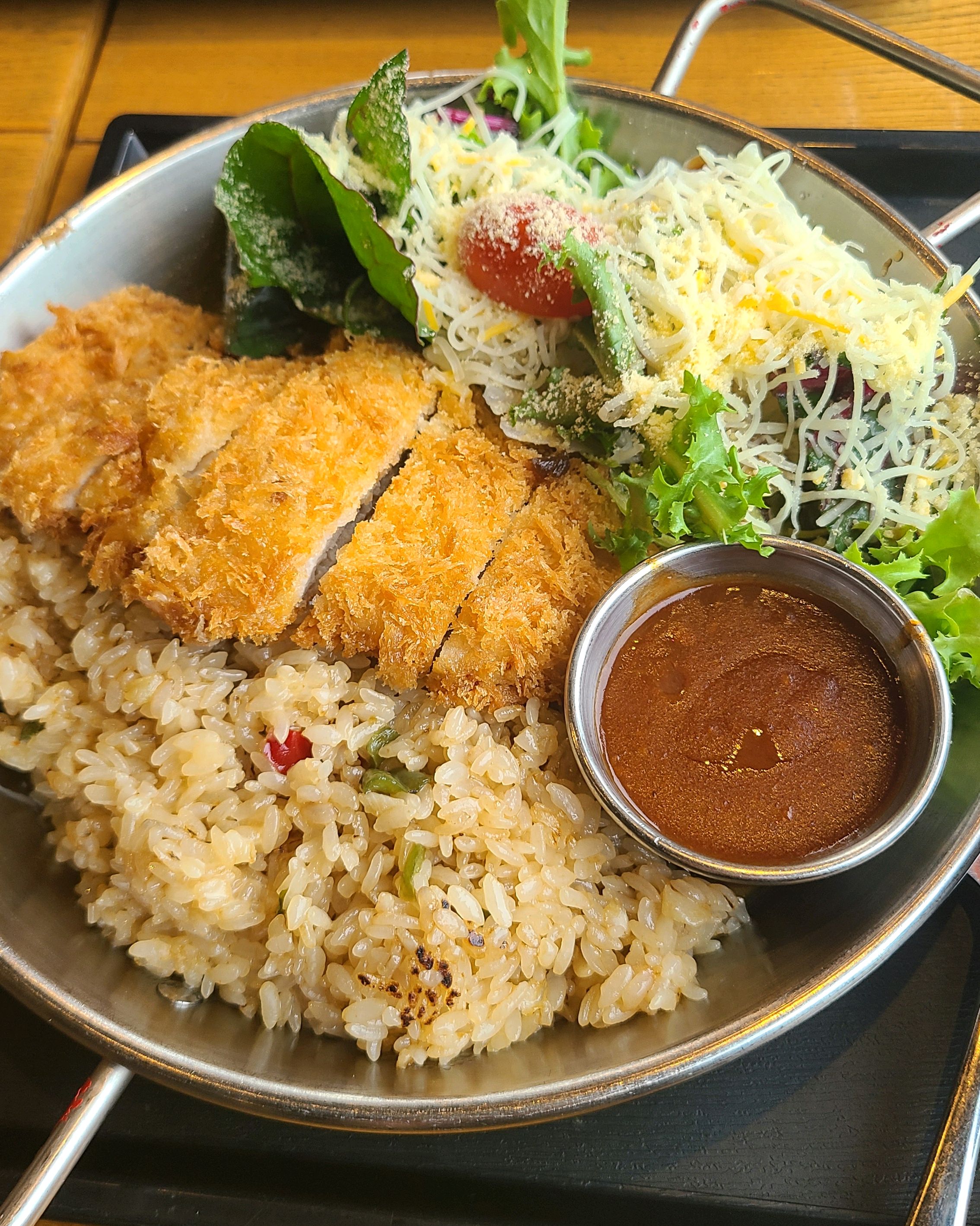 치즈돈까스 치즈도 풍성하고 양도 많고 좋네요 - 양산 증산 맛집 홍익돈까스 양산점