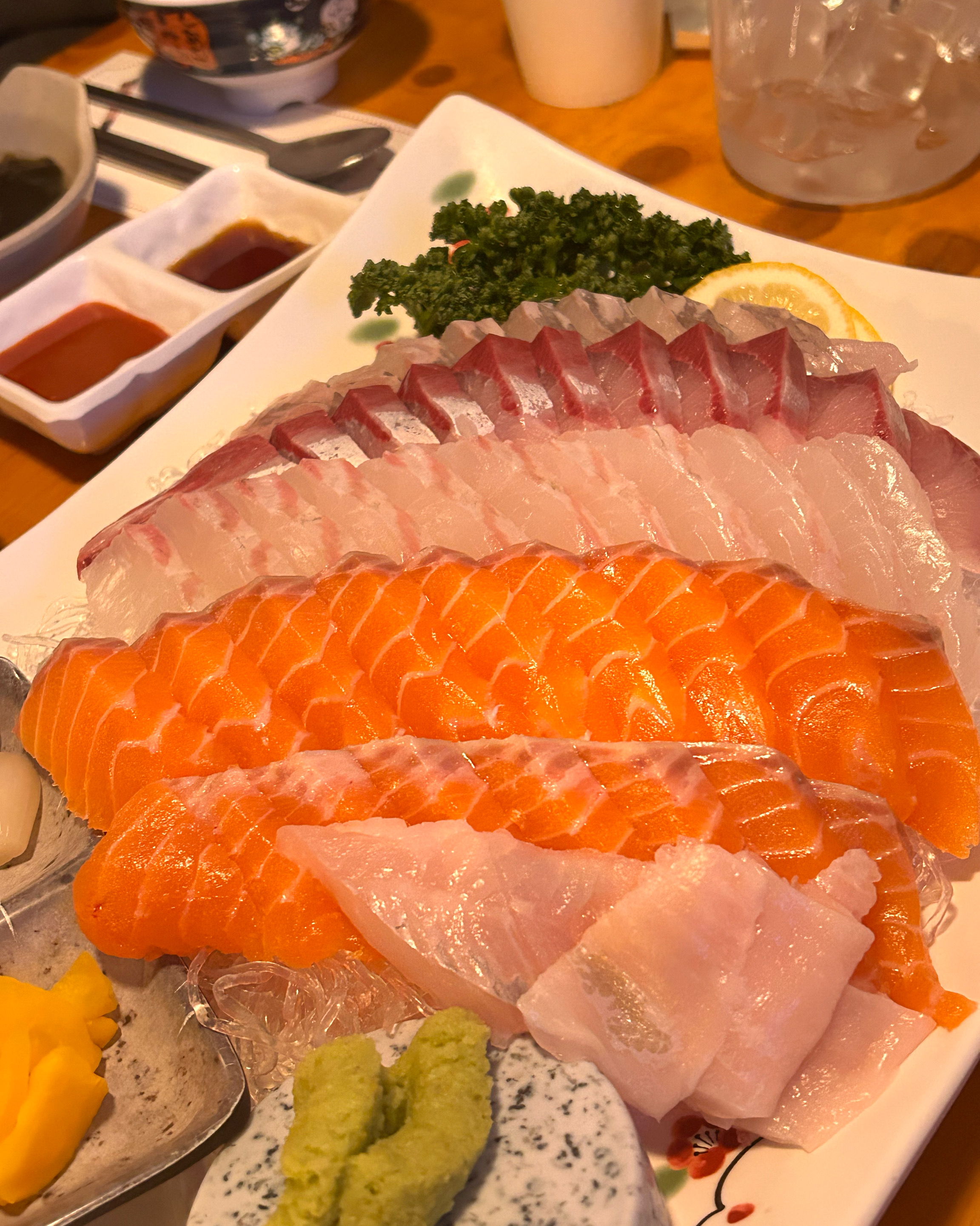 
건대입구역식당 건대사시미