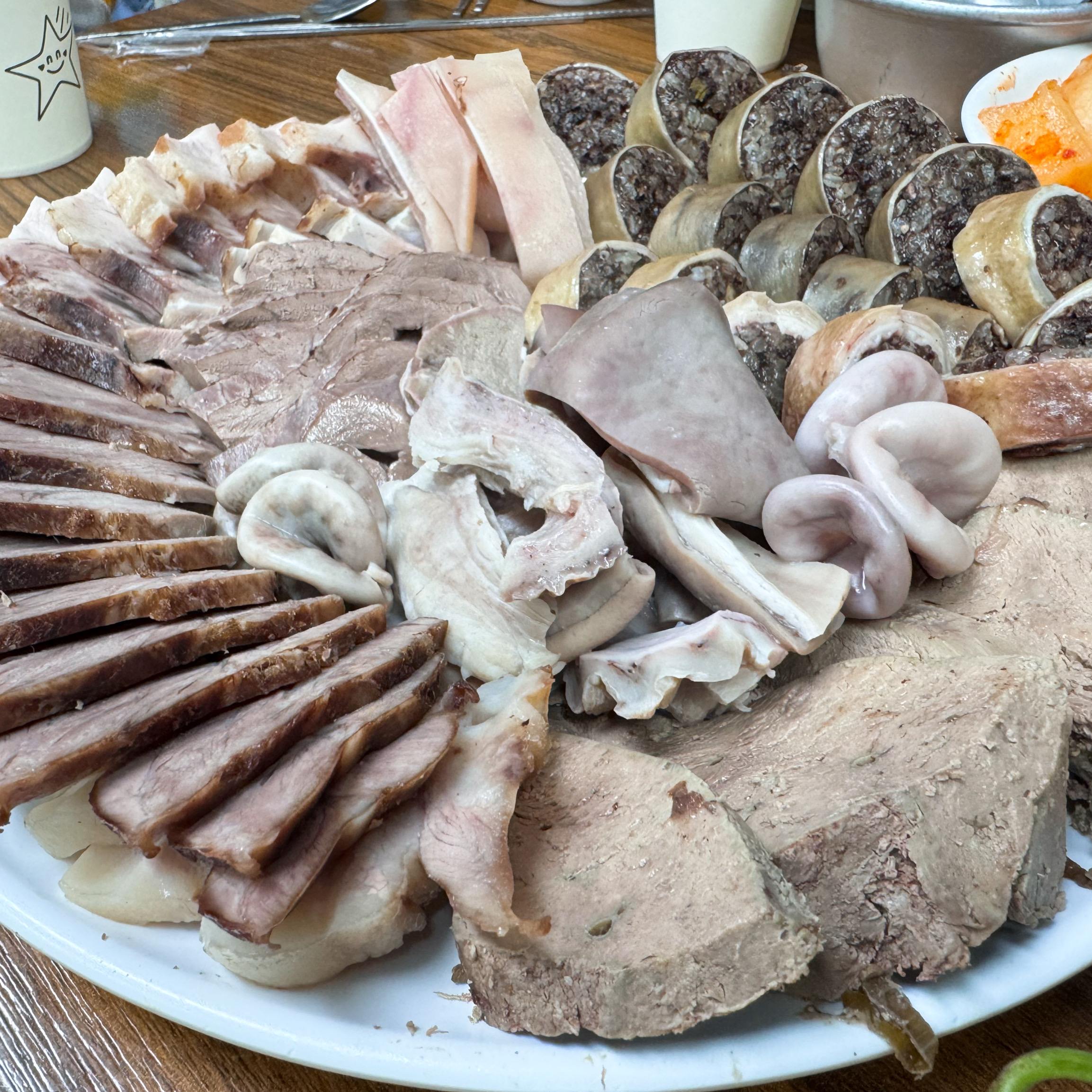 
을지로4가역식당 산수갑산