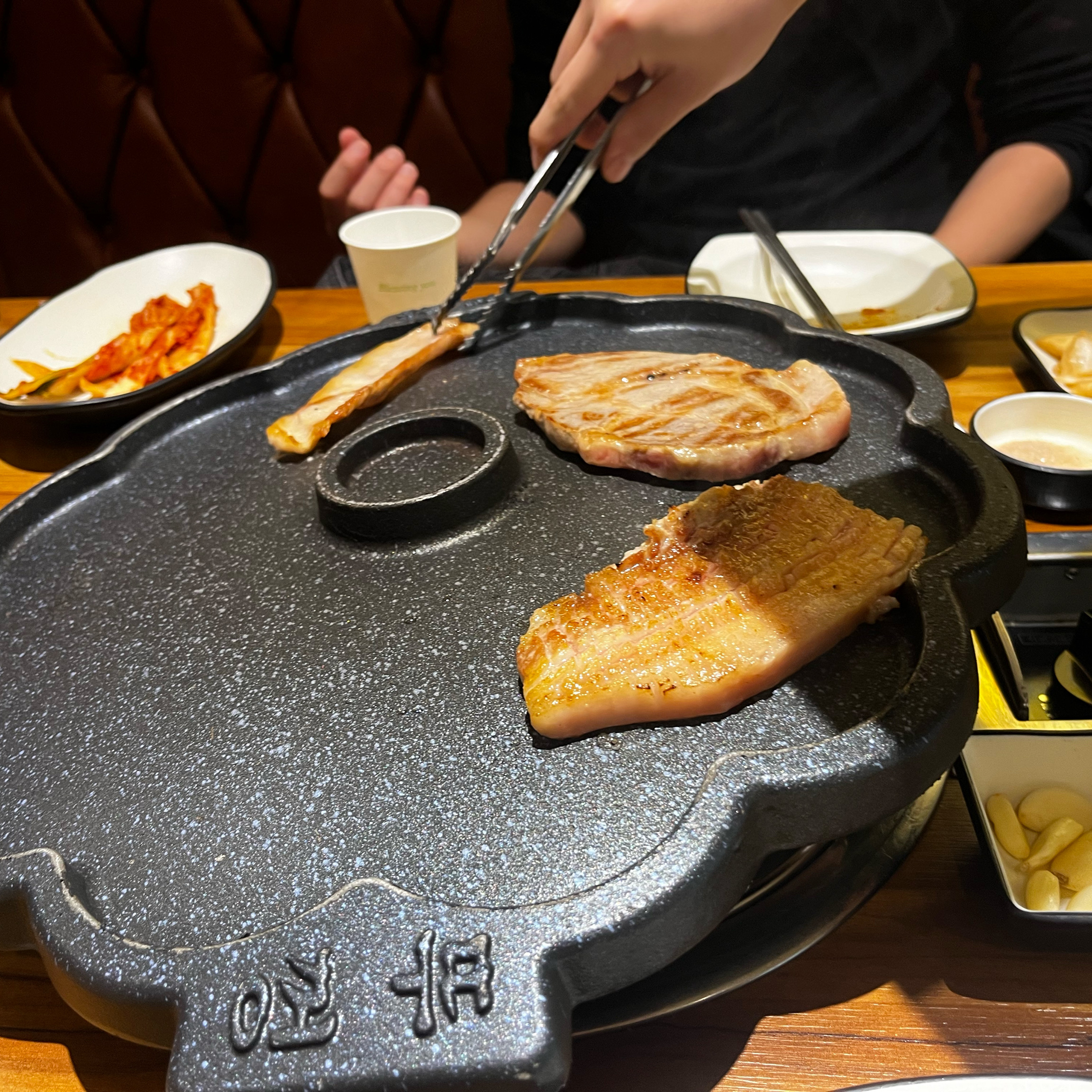 Sinseol-dong Station Restaurant Flower Sam Lid