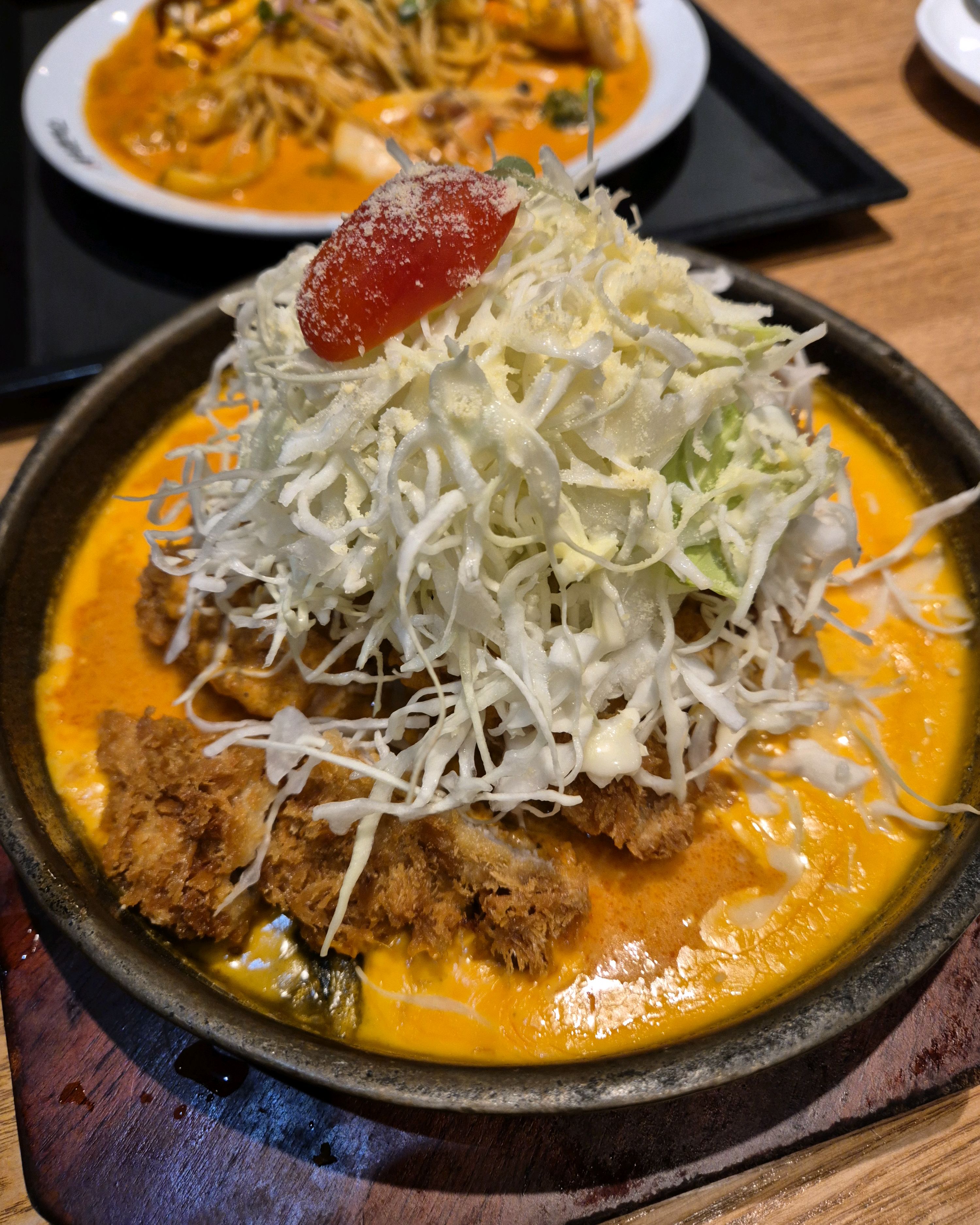 더블치즈돈까스 매콤하고 바삭해서 맛있어요. - 군산 수송동 맛집 홍익돈까스 군산점
