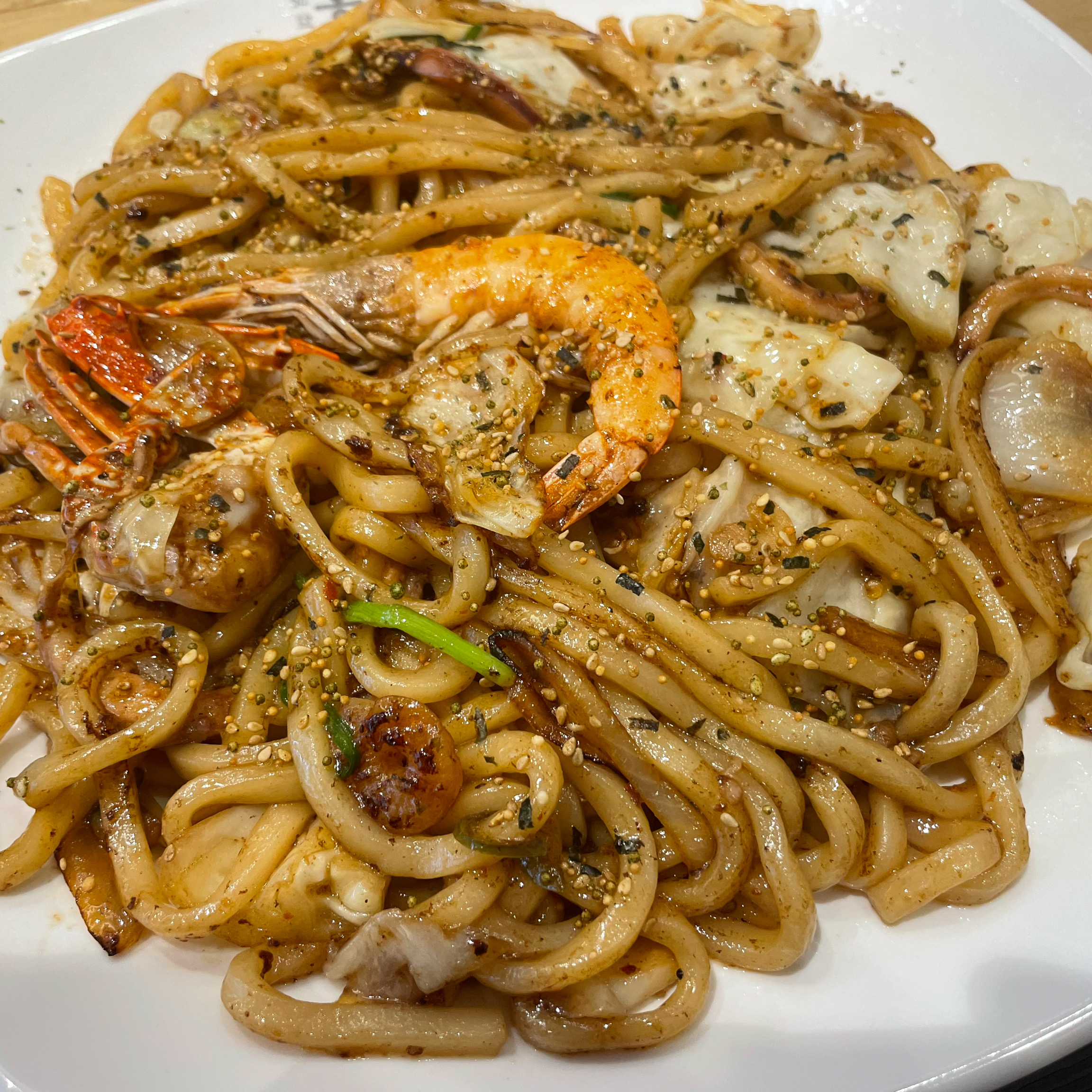 돈까스랑 해물볶음우동은 맛있어요. - 홍천 맛집 홍익돈까스 홍천점