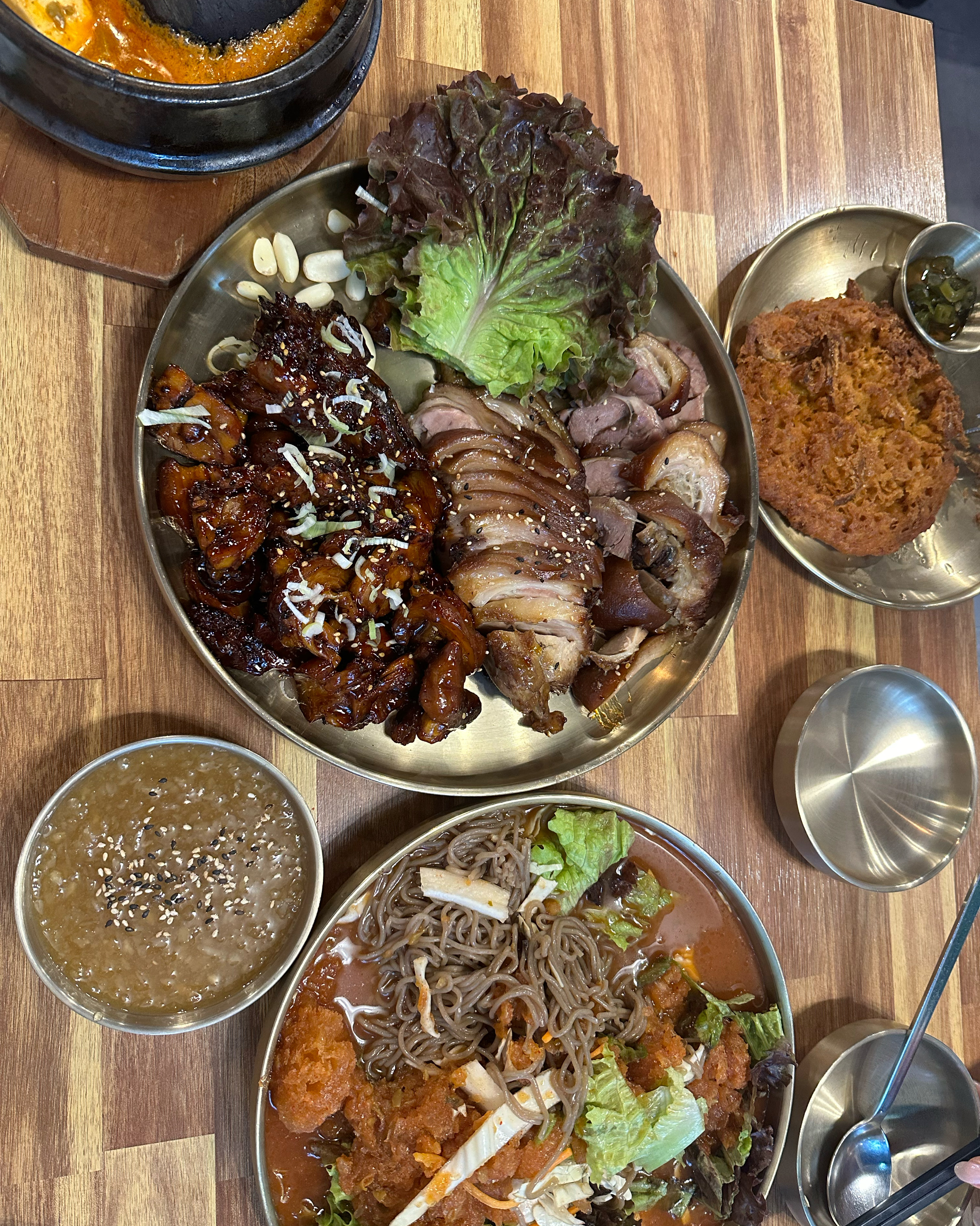 
성수역식당 위풍당당족발