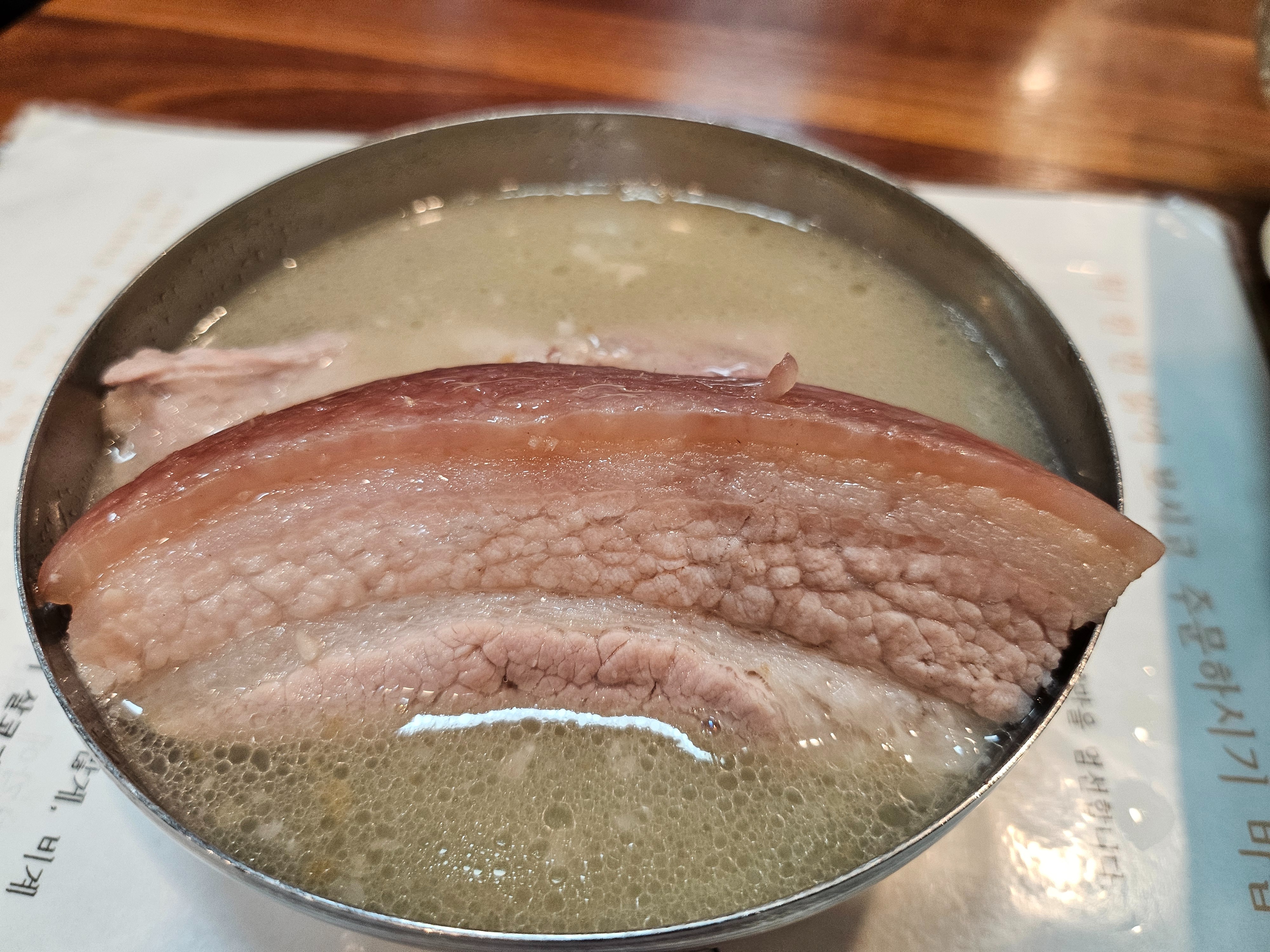 담백한 돔배고기 맛있어요 - 제주 맛집 천짓골식당