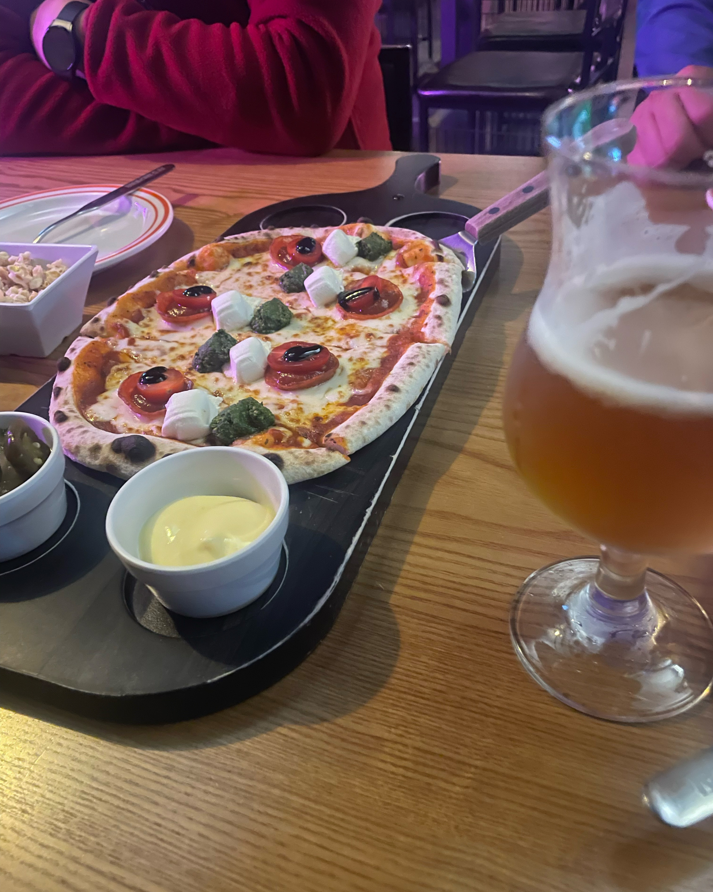 분위기 좋네요~ 담엔 스튜 먹어볼께요!! 피자도 맛있었어요!! - 불당동 맛집 이태리양조장 천안신불당점