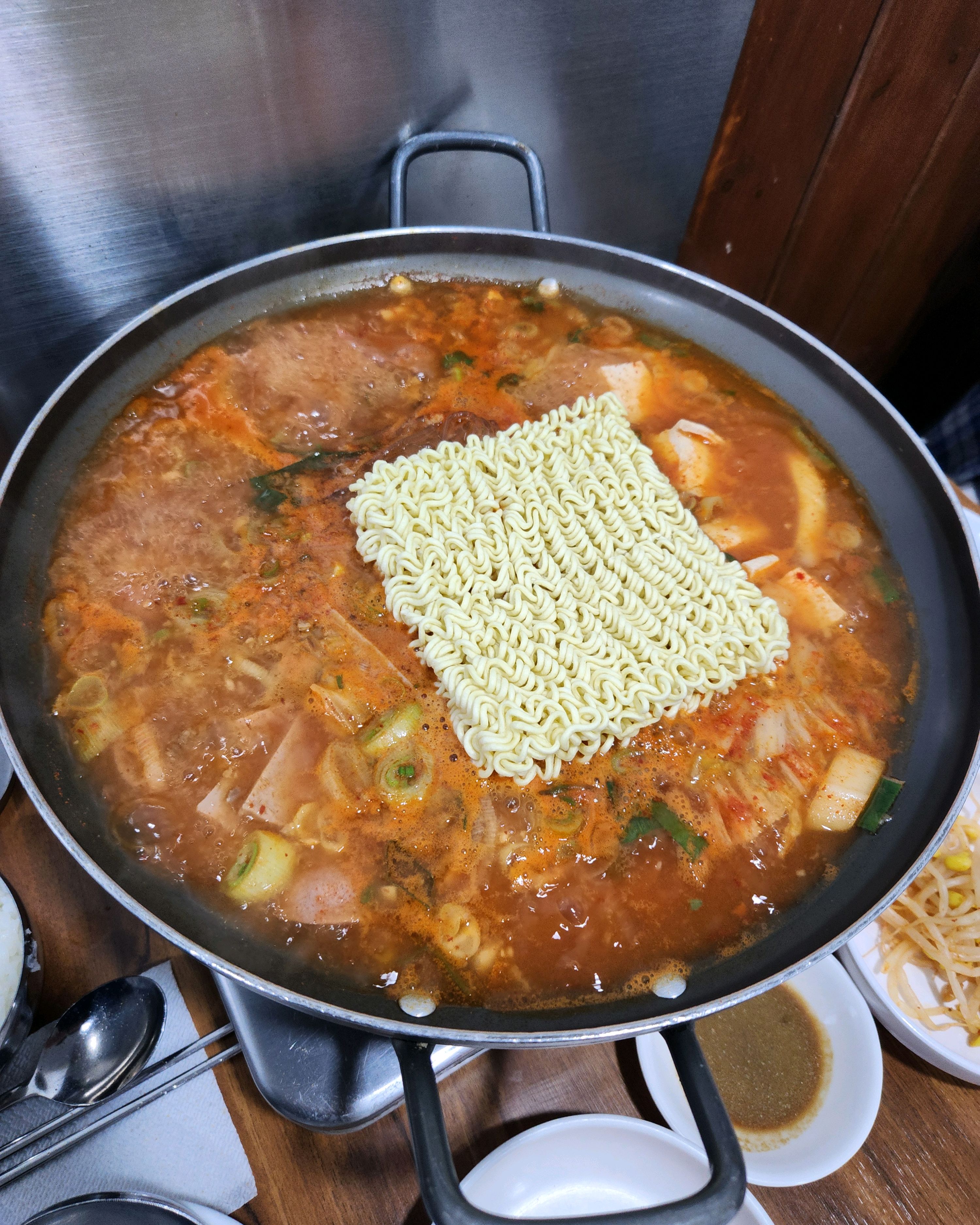 
서대문역식당 덕수정
