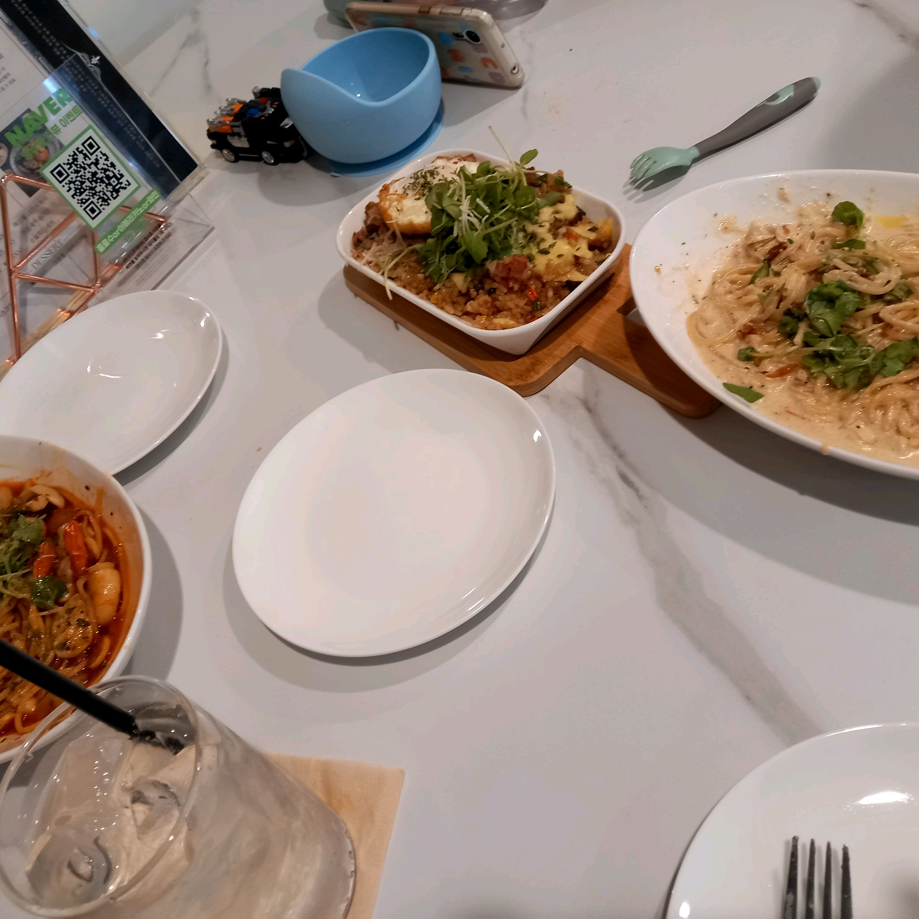 
녹번역식당 담소