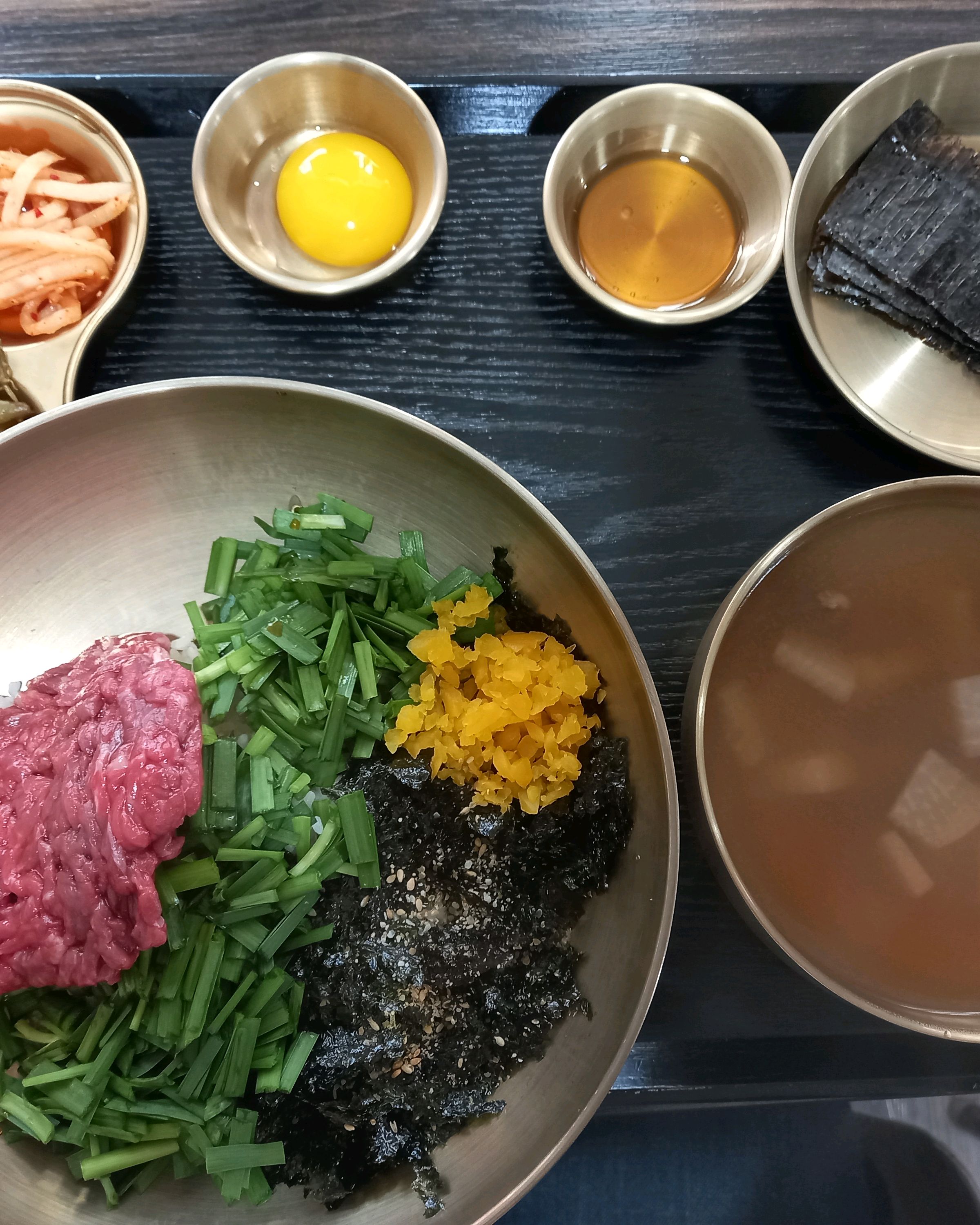 [천안 맛집 두남리들기름육회비빔 본점] 직접 가본 로컬 리뷰