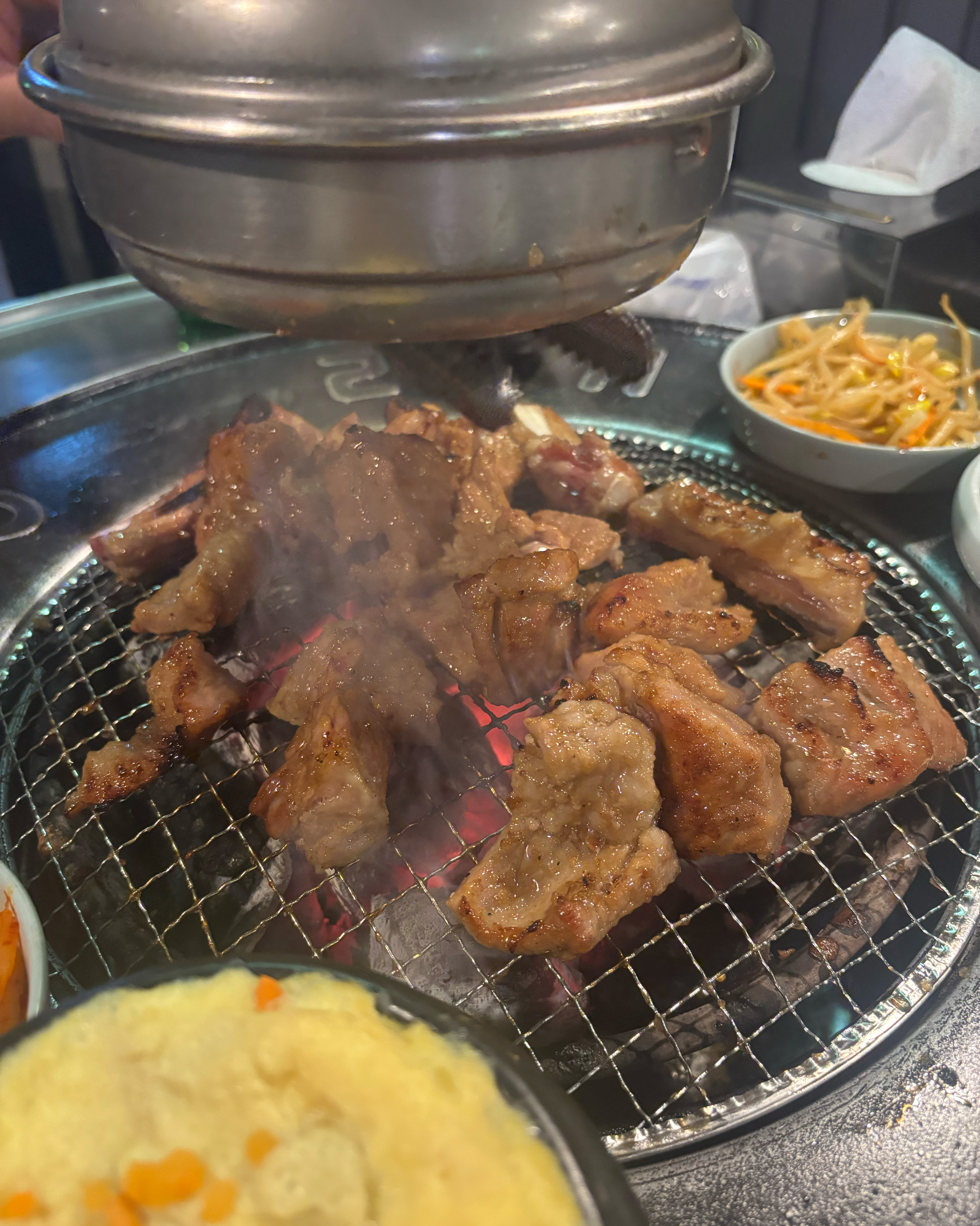 
영등포구청역식당 연탄불