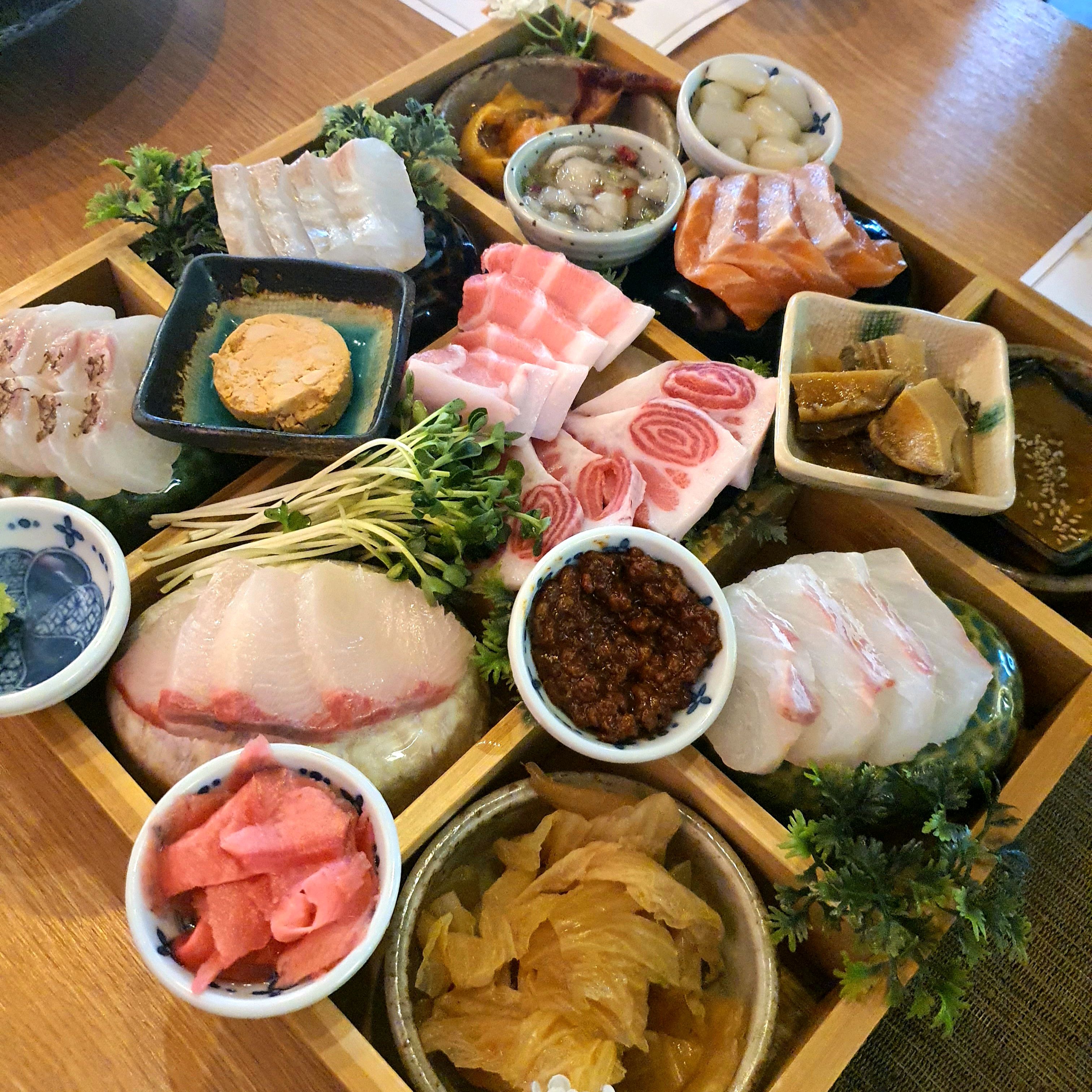 백석역식당 물고기 블루스