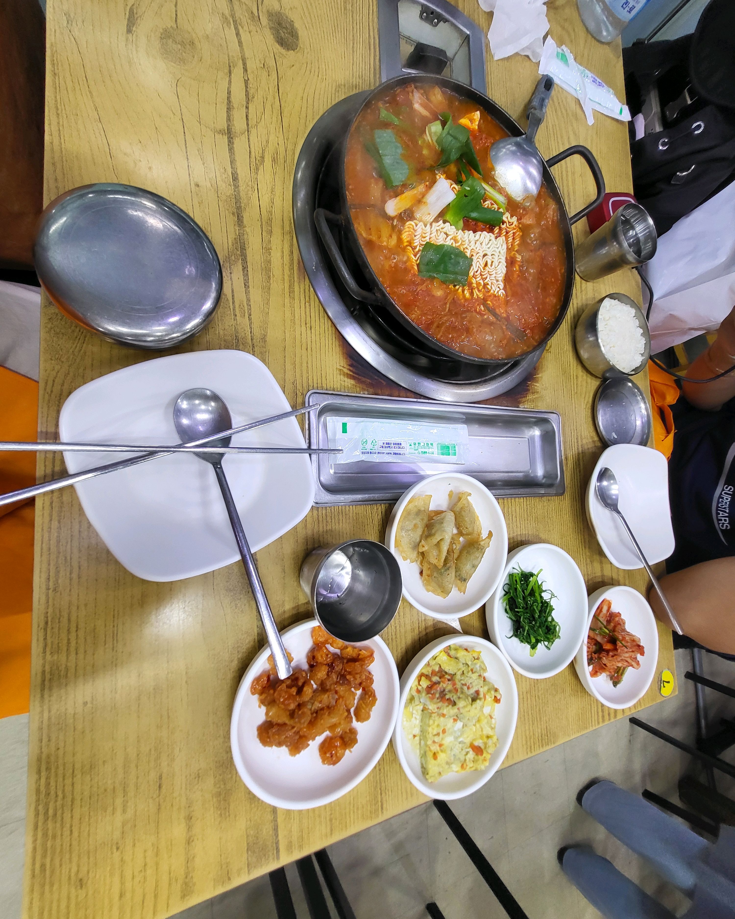 Seongsu Station’s restaurant specializing in braised hairtail, Sungwon’s taste