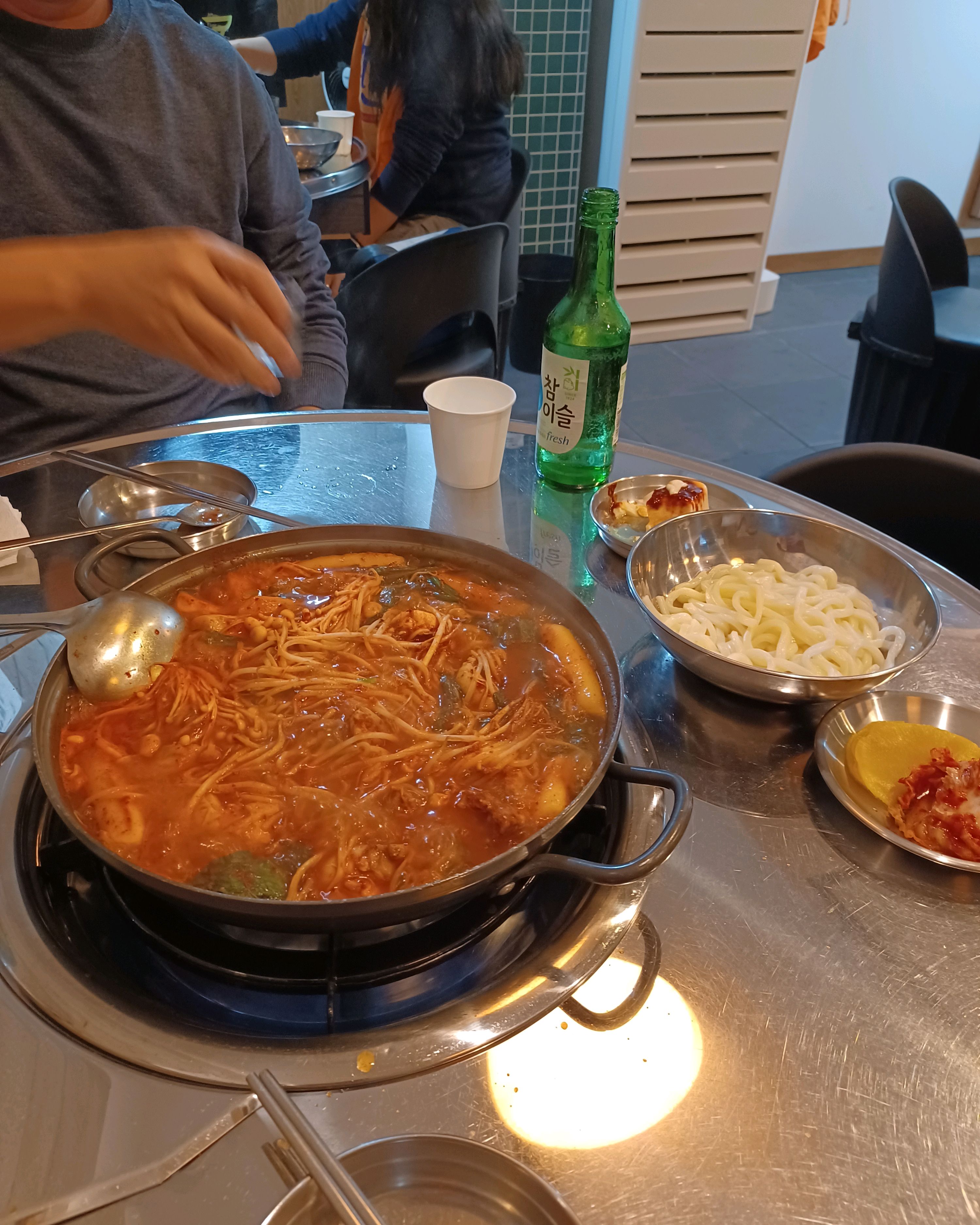 
불광역식당 77년생 곱도리전골식당