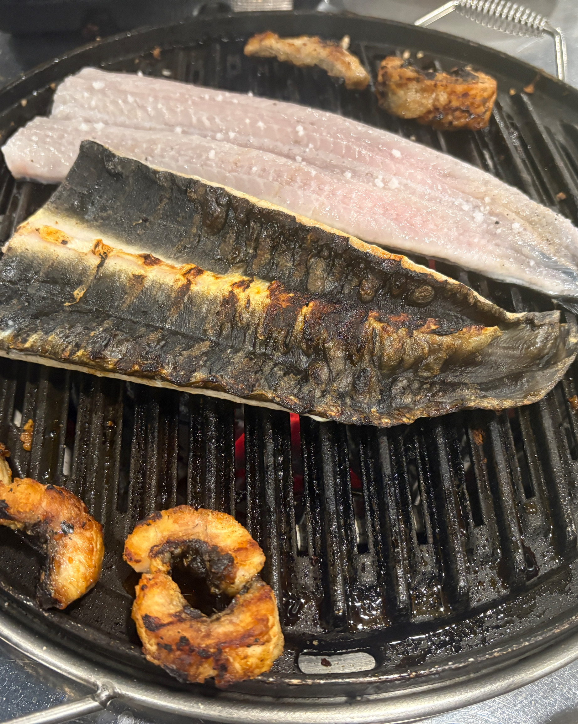 
무악재역식당 처음본명품민물장어 홍제점