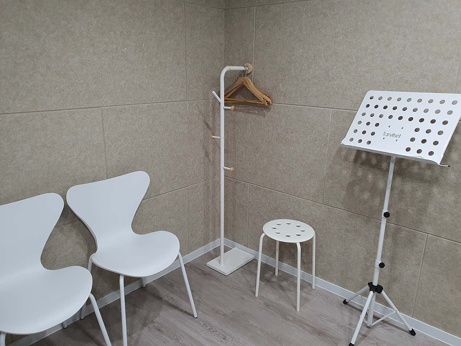 2번째 스튜디오 사진