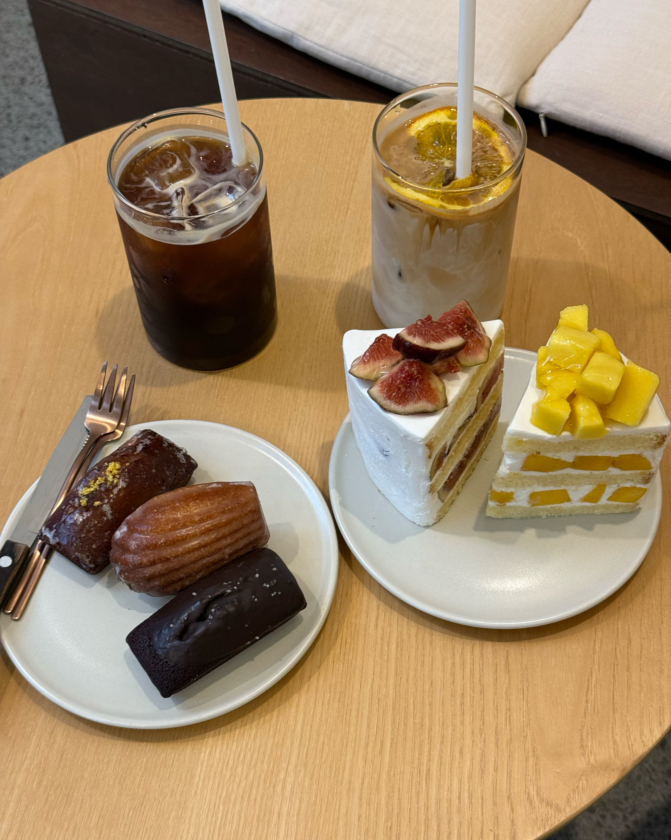  한국 서울 동작역 주변 감성 디저트 카페 원즈아토