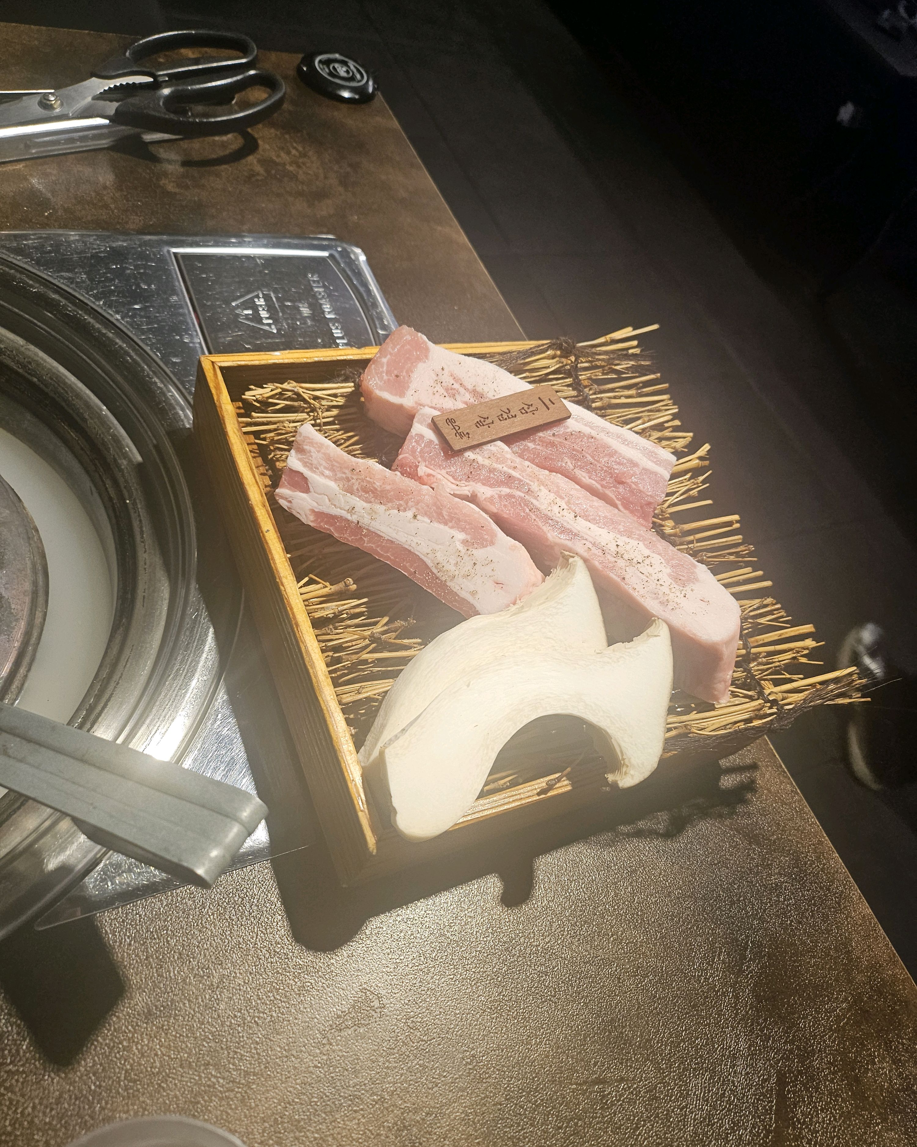 구파발역식당 운수돈 구파발점